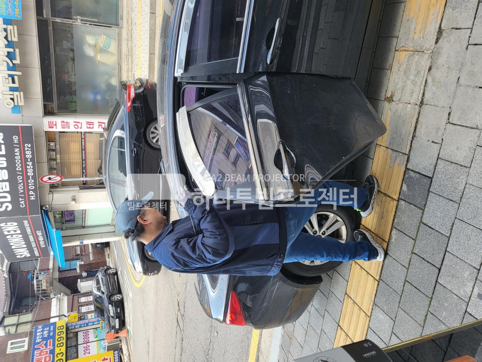 3667087781_TEHAuIMU_a6c90d89143d8815fac92c423aed7dda62fb4252.jpg 이미지크게보기