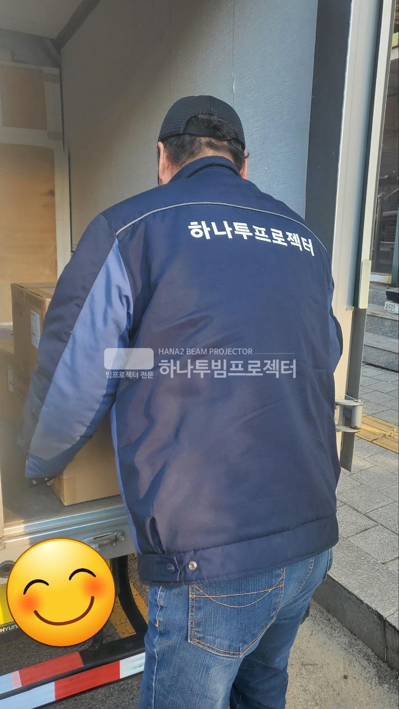3667087781_qKOwRYE5_9c1fb5f49226c3968a7f6ab56c94985570cb522b.jpg 이미지크게보기