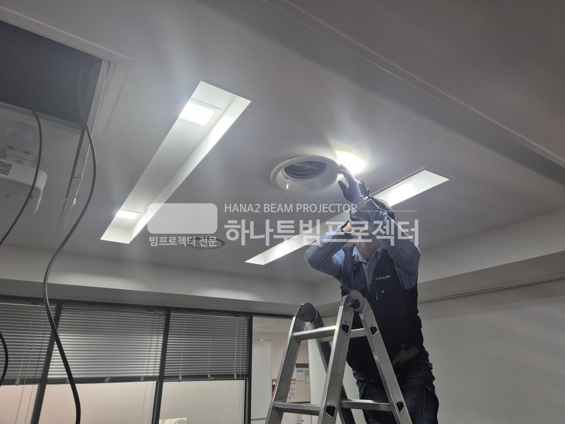 3730978545_3U1gcxLt_d6d4bff8afc1c57d9e74412f8b0afb4fb52bed24.jpg 이미지크게보기