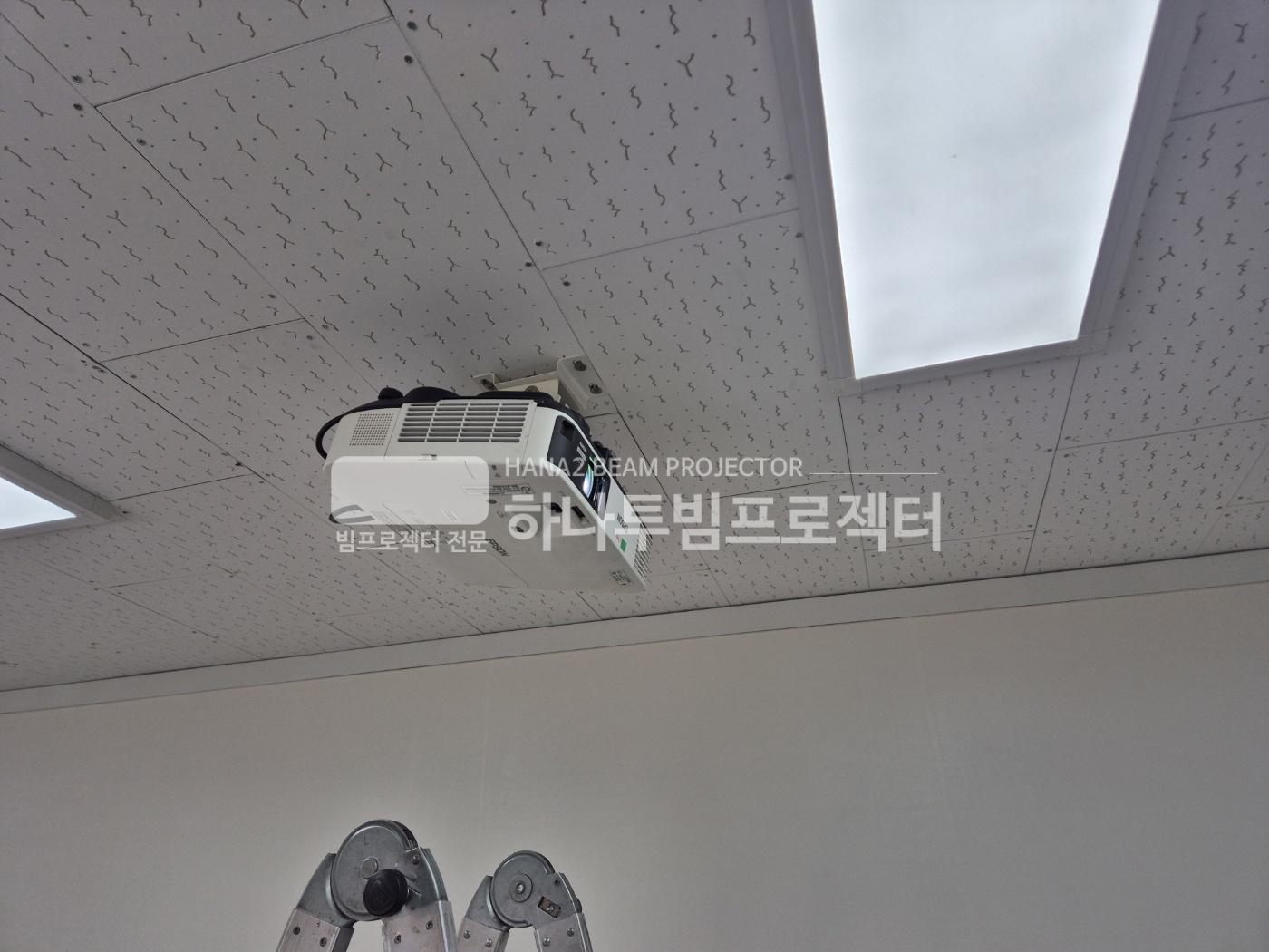 3730978545_3XvWRxMC_7c90d3a8e21ec137c17b0d05004ed89340637c7a.jpg 이미지크게보기