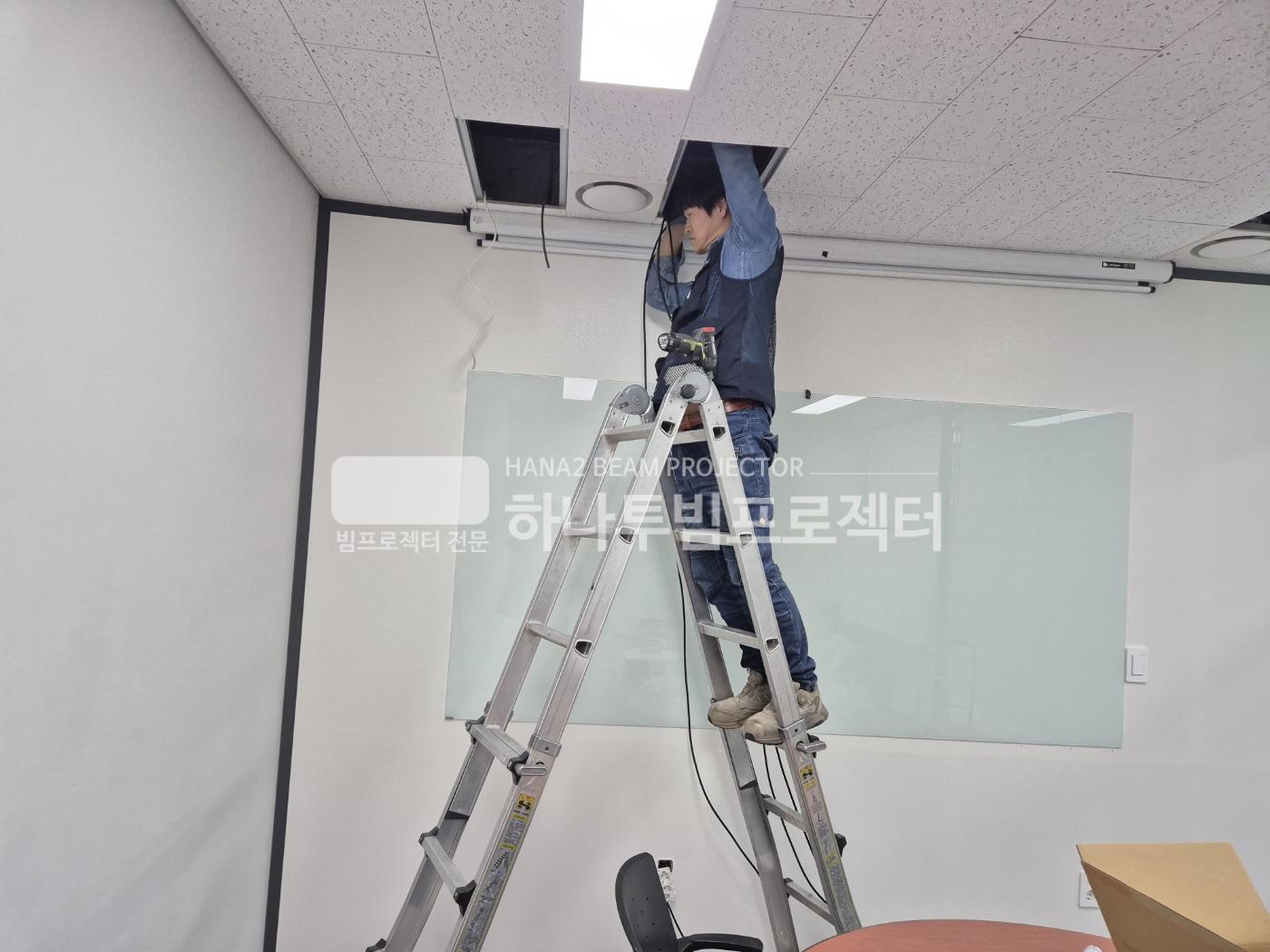 3730978545_47EUMoTe_8a9cecdb6bff38633bcc2e9f81c0fde4e45001da.jpg 이미지크게보기