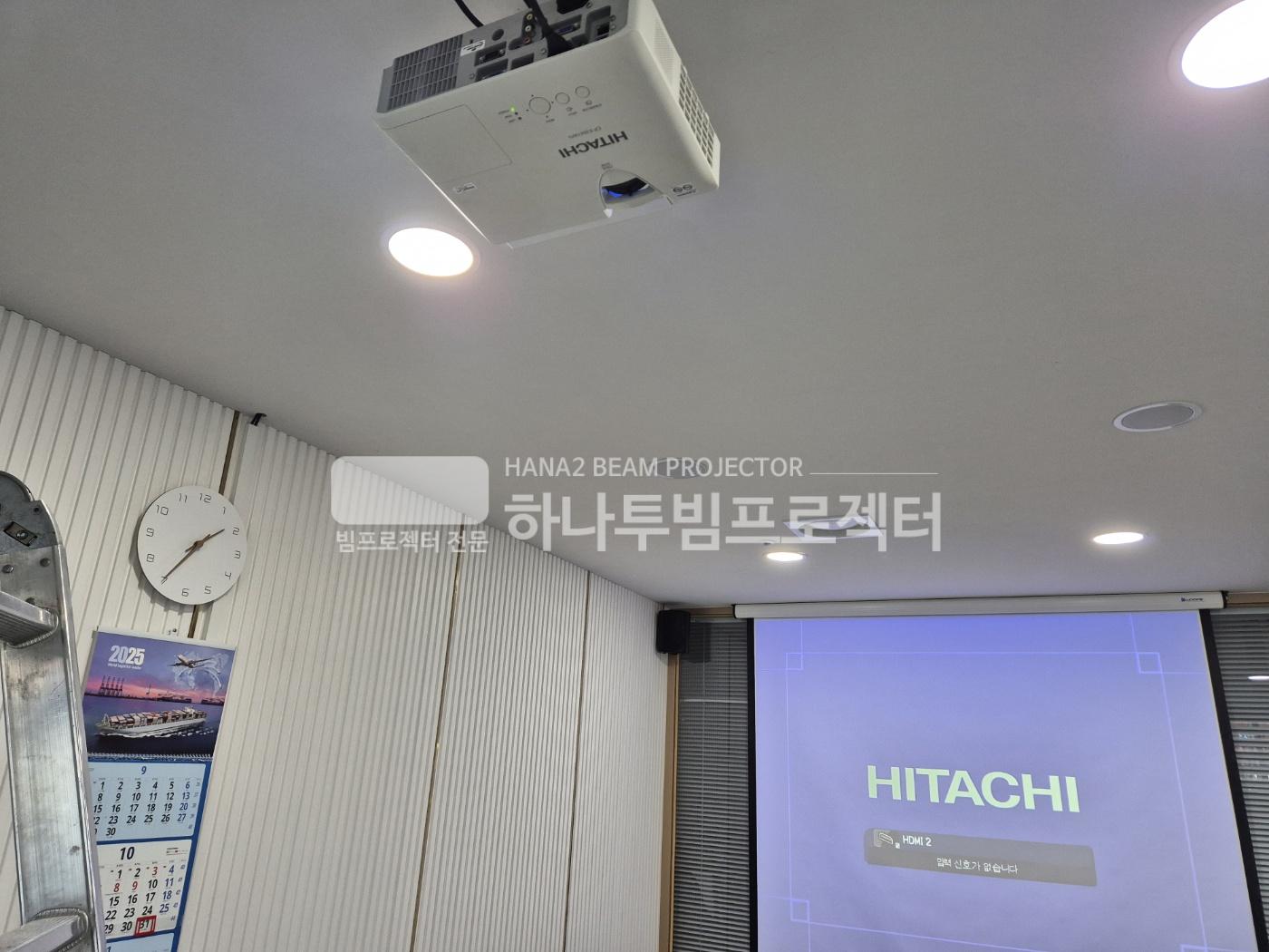 3730978545_5p9Y6wPR_cfaee1129bddb5d0364254fff964f4f7e507a105.jpg 이미지크게보기