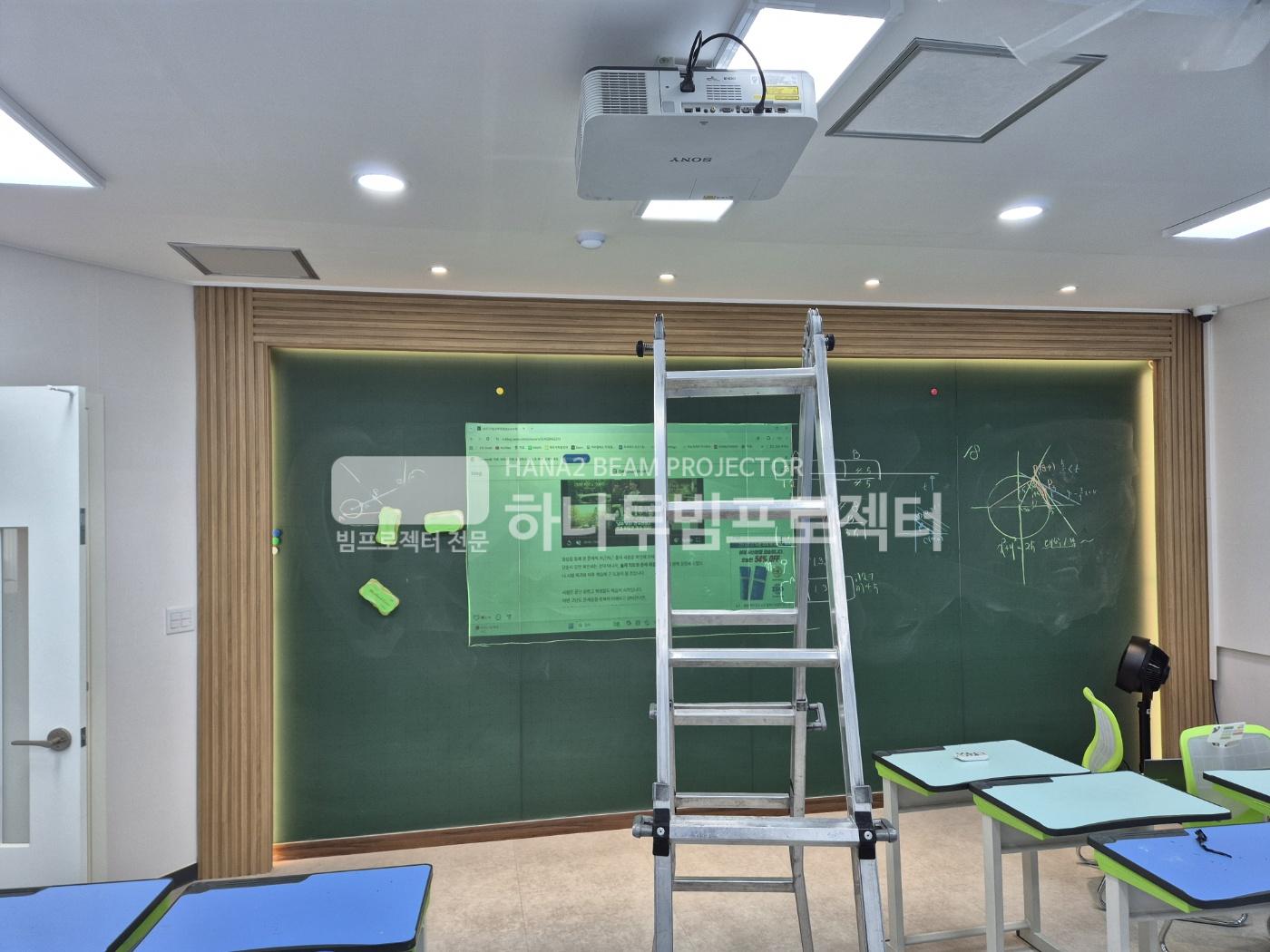 3730978545_5uepCm6z_43c732589c7640929e97c400ca0e21cb01916892.jpg 이미지크게보기