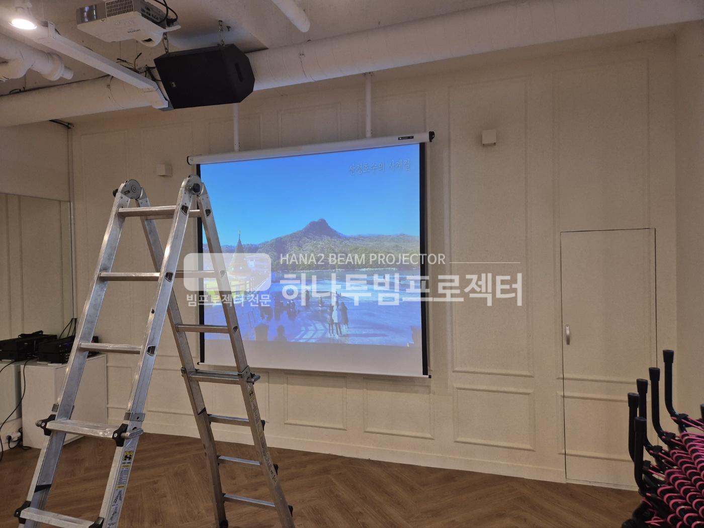 3730978545_6GvoxWUC_601305ca2d5566671b031eed5948d4220afcd05c.jpg 이미지크게보기