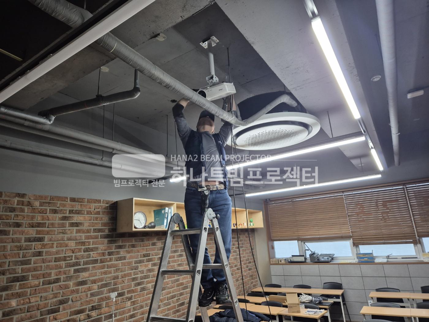 3730978545_6ed4ZF3T_54f94b167d71a05610e4a2d8fe57e8d405fce350.jpg 이미지크게보기