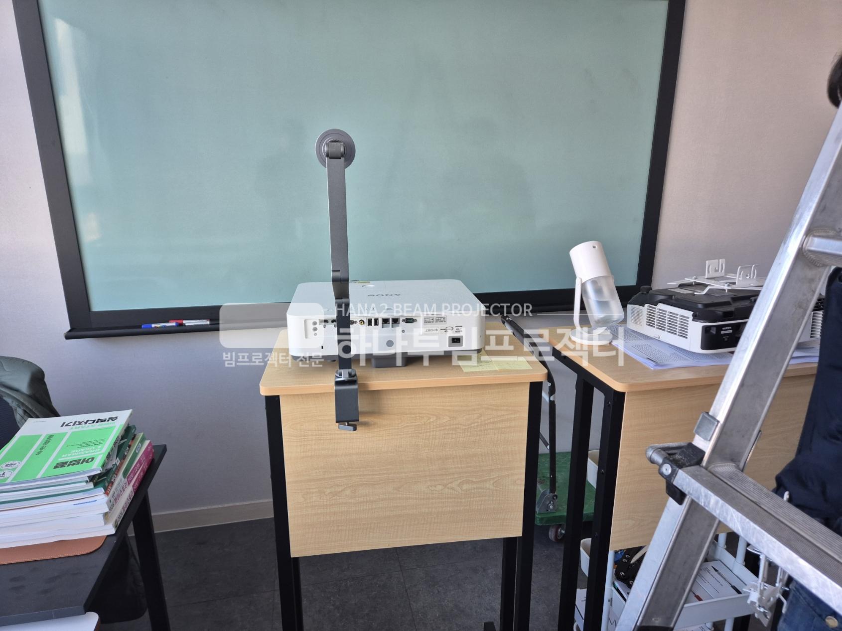 3730978545_9TJ3nCvq_5436c7e40cf3395348963392aea716c11e9b90b0.jpg 이미지크게보기