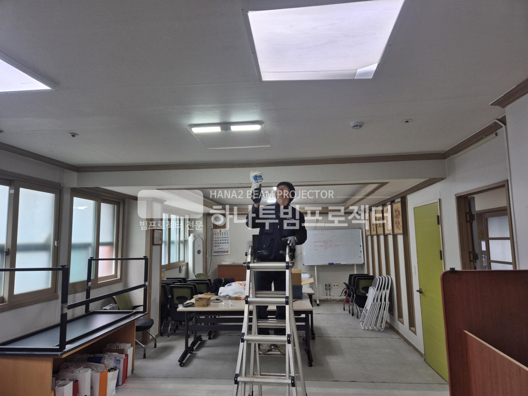 3730978545_9ZSRGJVM_a8951f94c4e59ebed18d2596016e64cd3fe5e02e.jpg 이미지크게보기