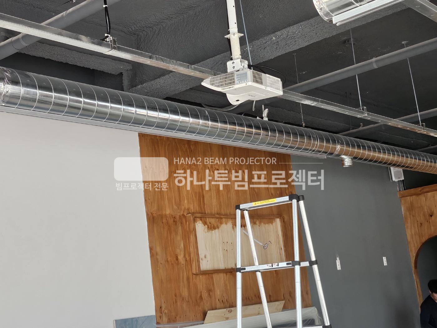 3730978545_BadjR4DK_308ac2a1a946dd653ccdb49e06d0420982a98732.jpg 이미지크게보기