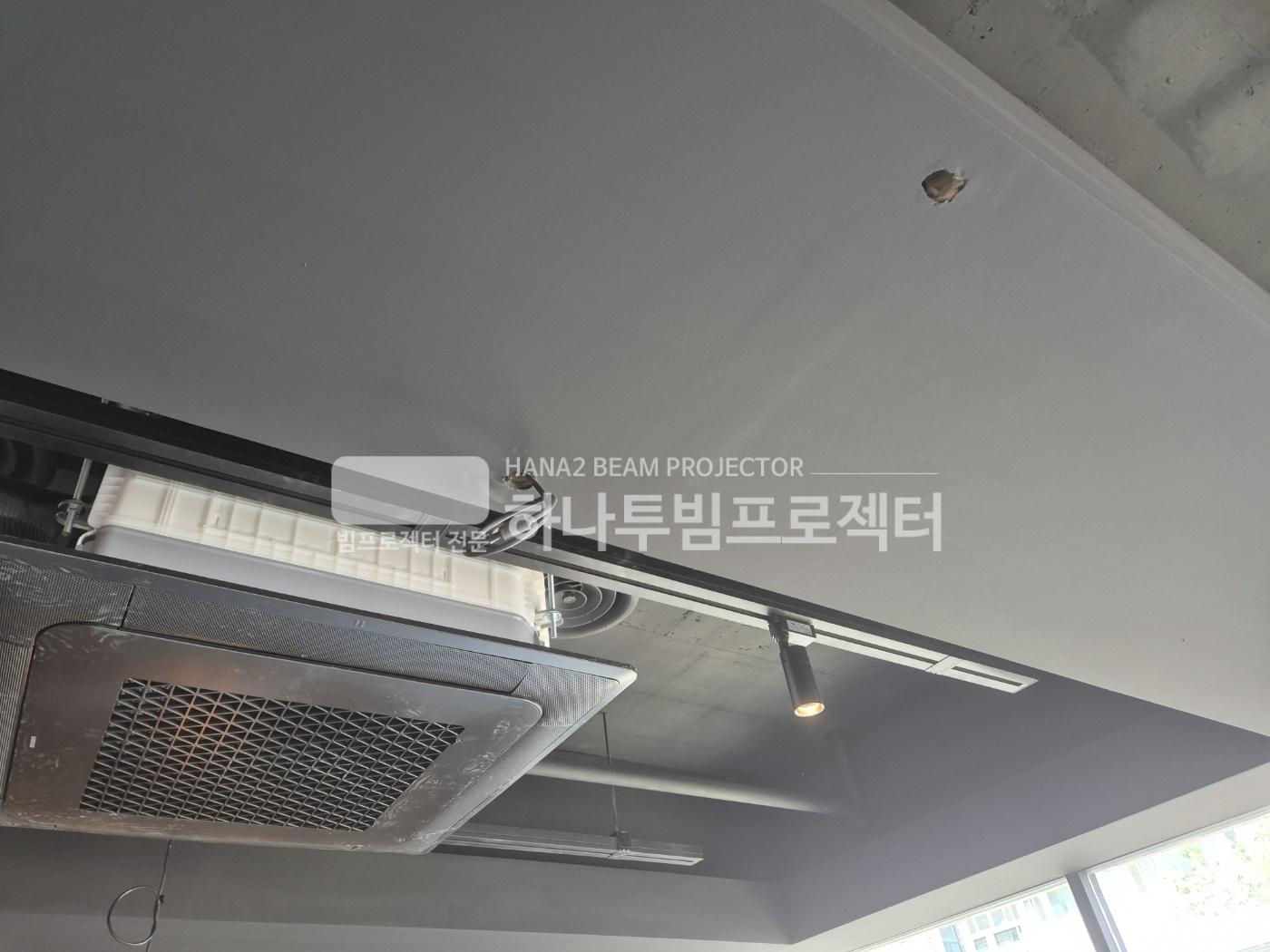 3730978545_ESgVULmo_19978172ab9a6c692d440f4accb2c978c7e69e6e.jpg 이미지크게보기