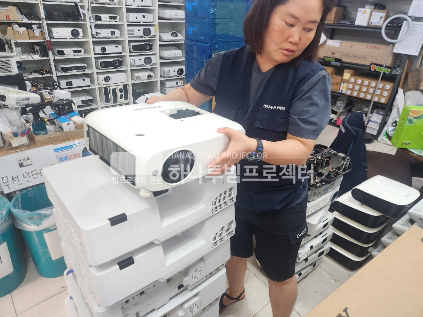 3730978545_FGVNodOr_281c1b82359446bfa0da04a5dd97204908b344b9.jpg 이미지크게보기
