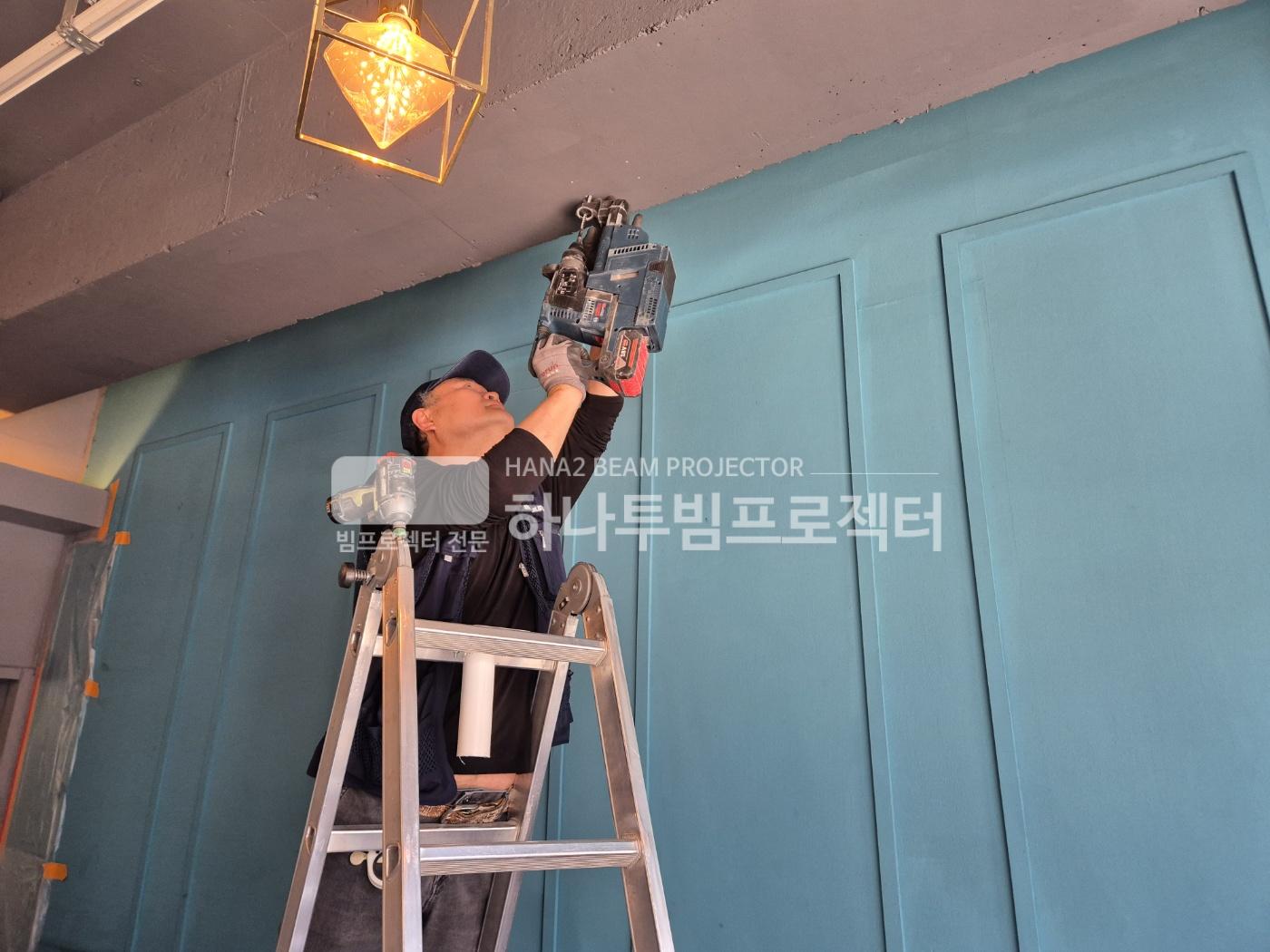 3730978545_GuqfHkhc_237af31d77bf2e8a9568d0df4b13aaa2542b6aed.jpg 이미지크게보기