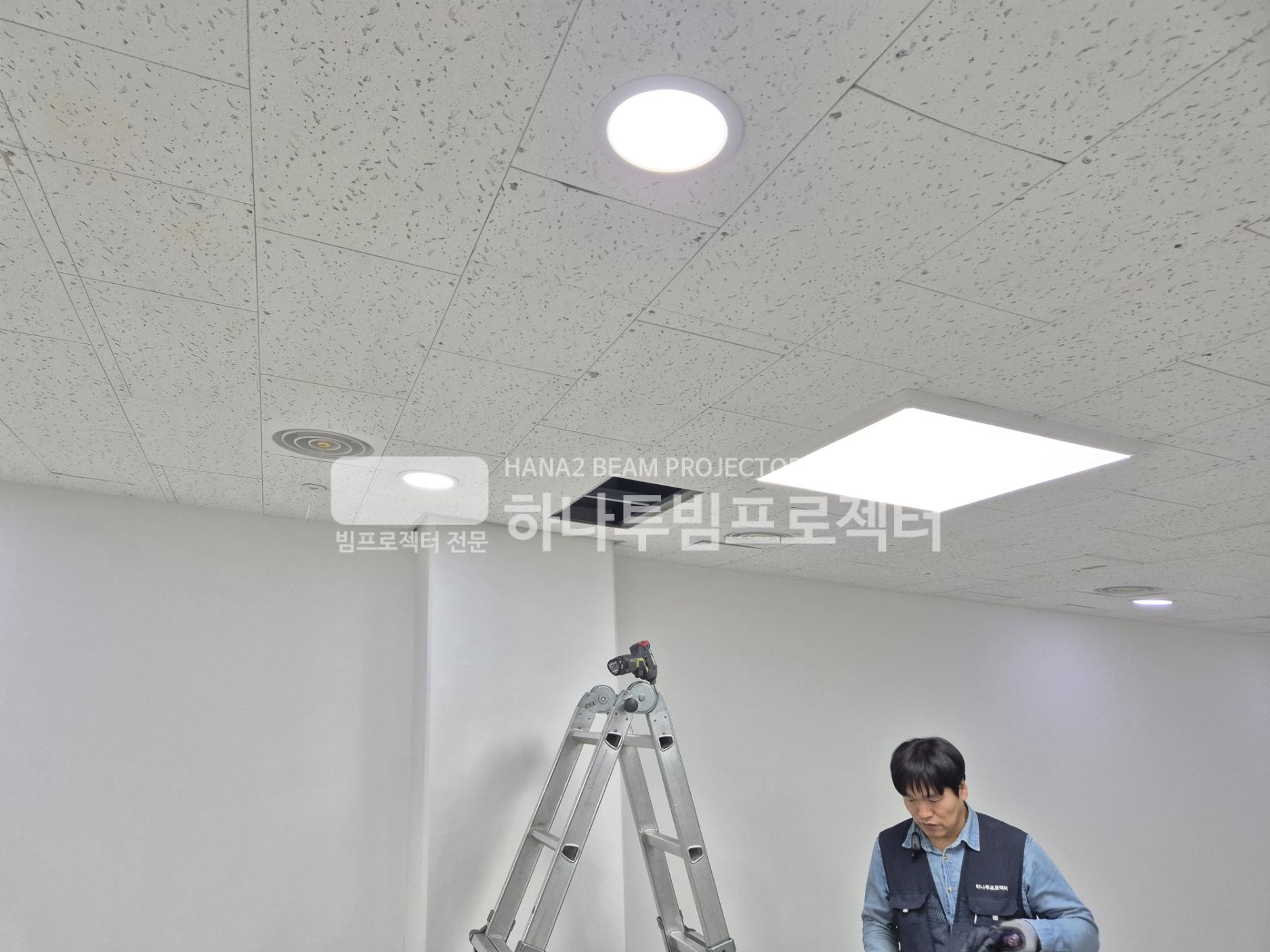 3730978545_IytMJ4Za_f9dae42b2215687a704a125b738f5a0cc434a247.jpg 이미지크게보기