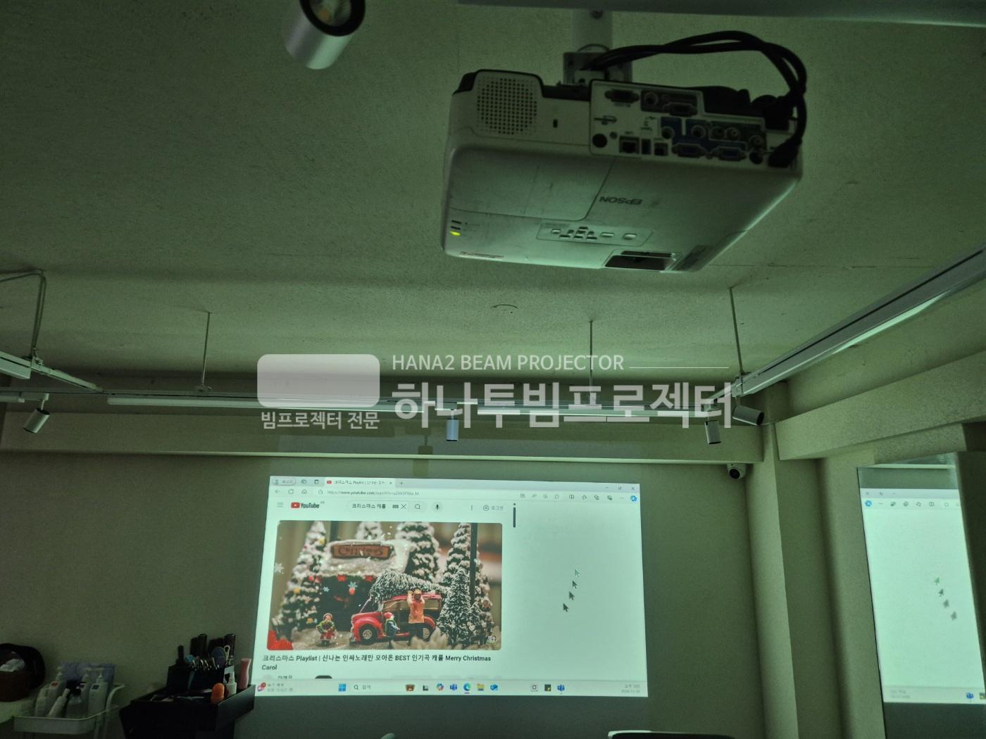 3730978545_MSZKLBYd_82db165ea3eddbcdcd49385581405997271a411c.jpg 이미지크게보기