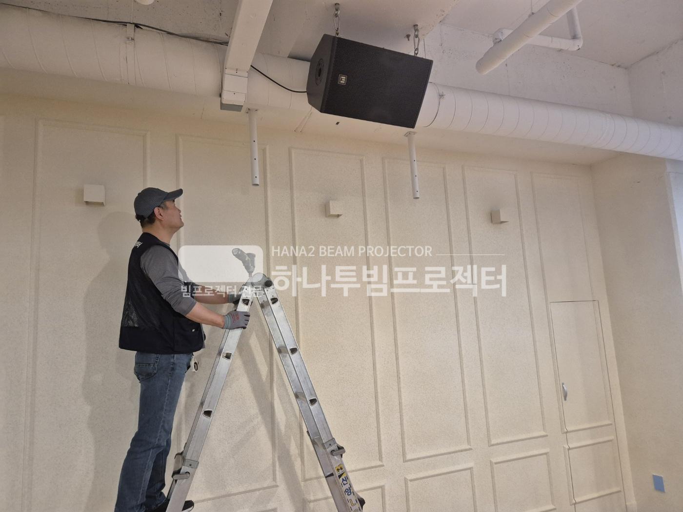 3730978545_OXFpZgLN_2a0180f534835505492779fc27c7bd5197088fdb.jpg 이미지크게보기