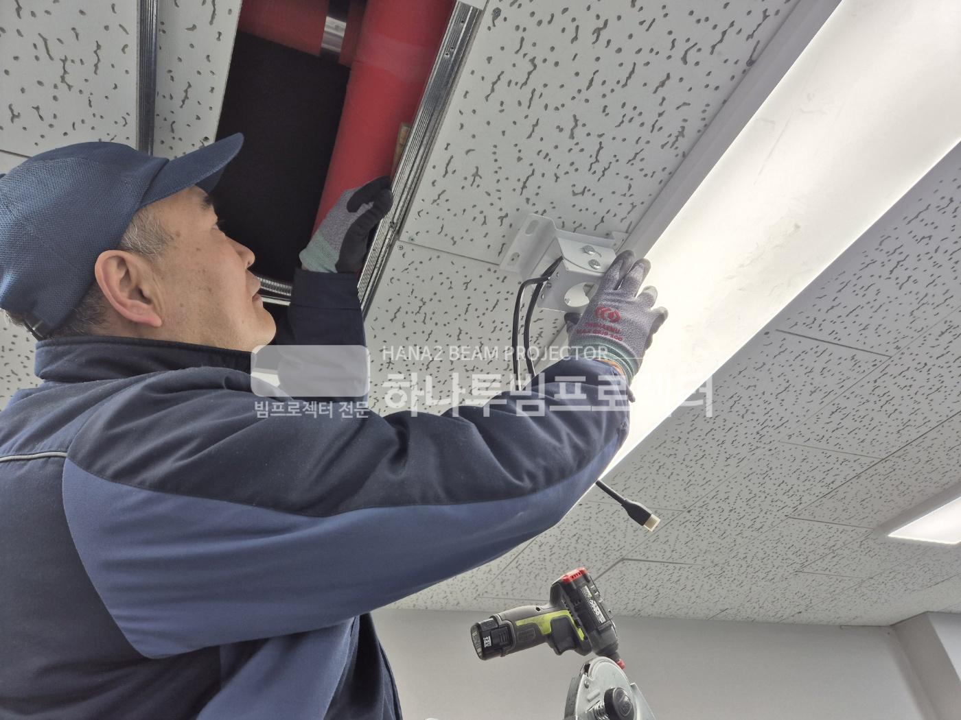 3730978545_PWtuNsEn_6d9a5f1c4165239b197adf2f664f0bddd3ac9cab.jpg 이미지크게보기