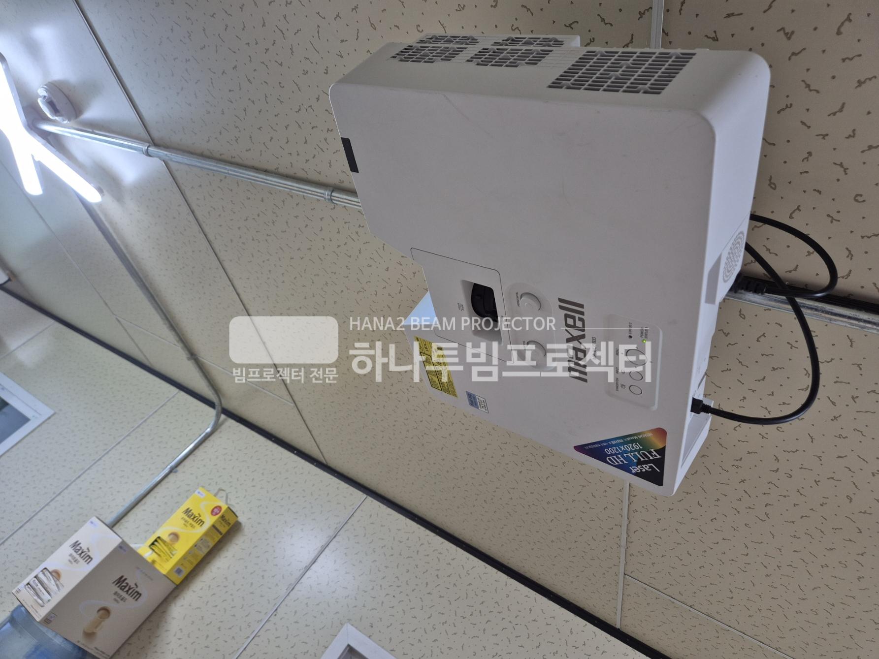 3730978545_PgImULpJ_aa79b38485eec5acc159ab2e436deef3b39d39ed.jpg 이미지크게보기