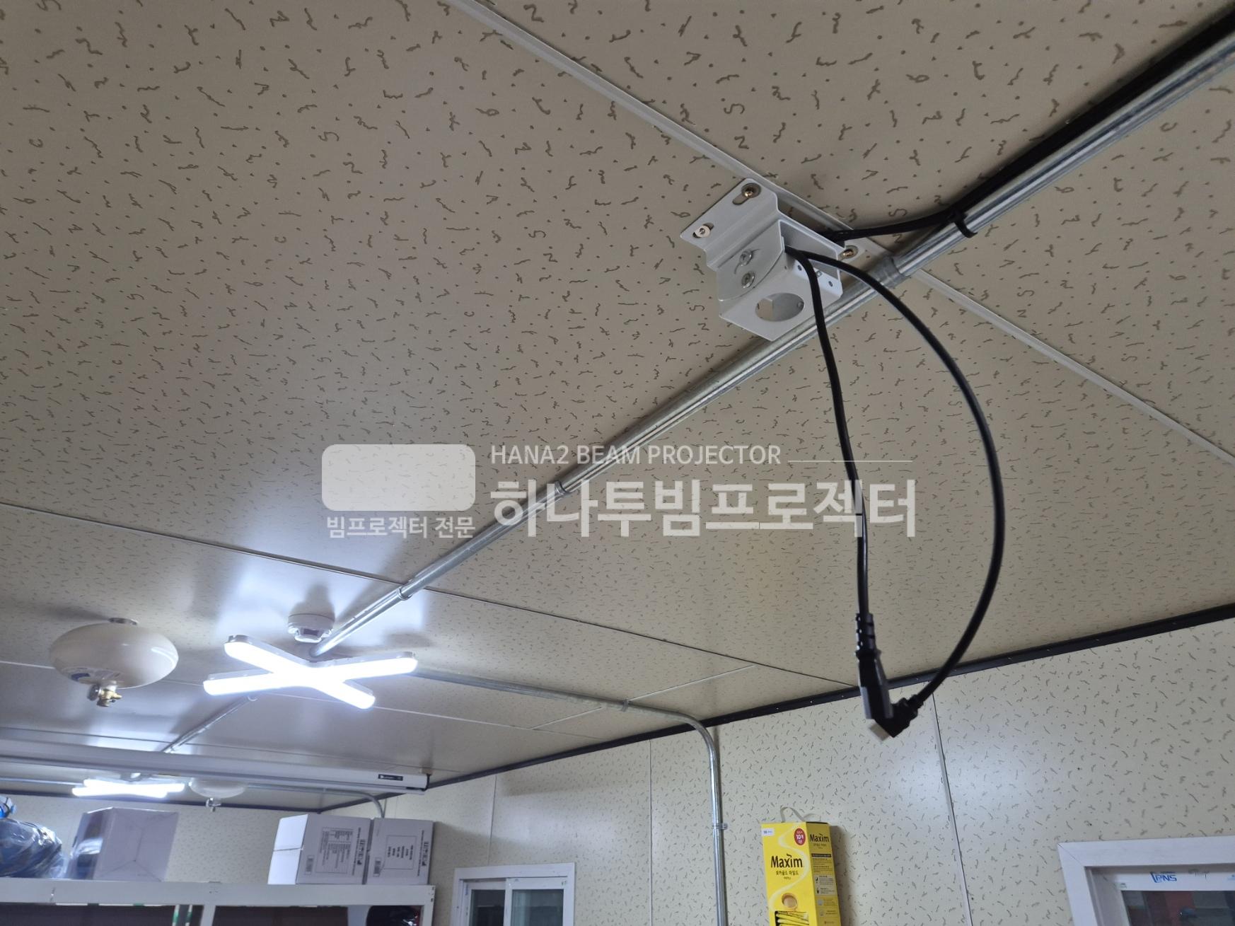 3730978545_Qey92R4P_efe9e6414fc3f0ba02b92c2c48d5b558954116c3.jpg 이미지크게보기