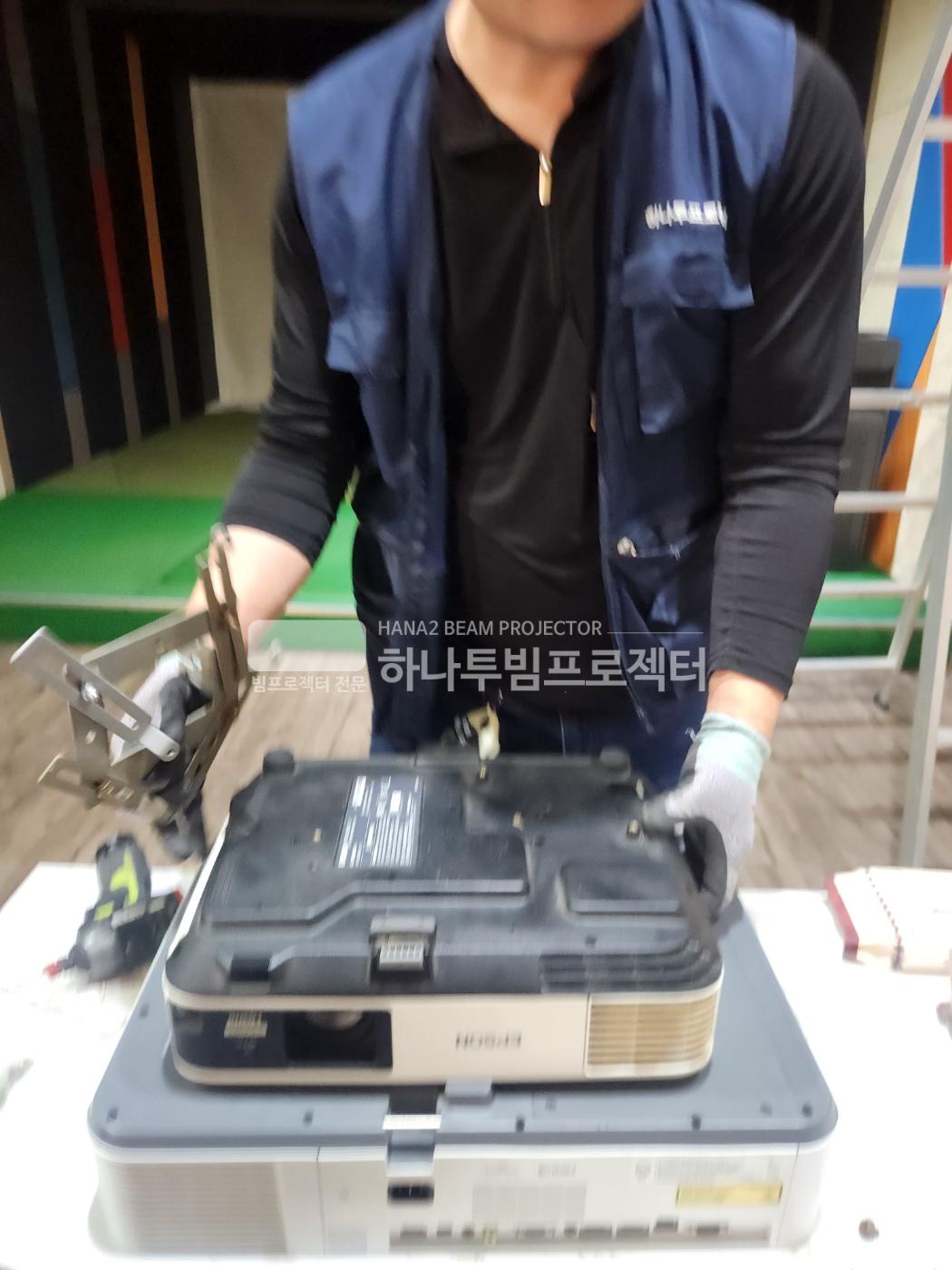 3730978545_QsxlKqzN_82772fc1c31ff6ba975db4f78069e4fa71f3170e.jpg 이미지크게보기
