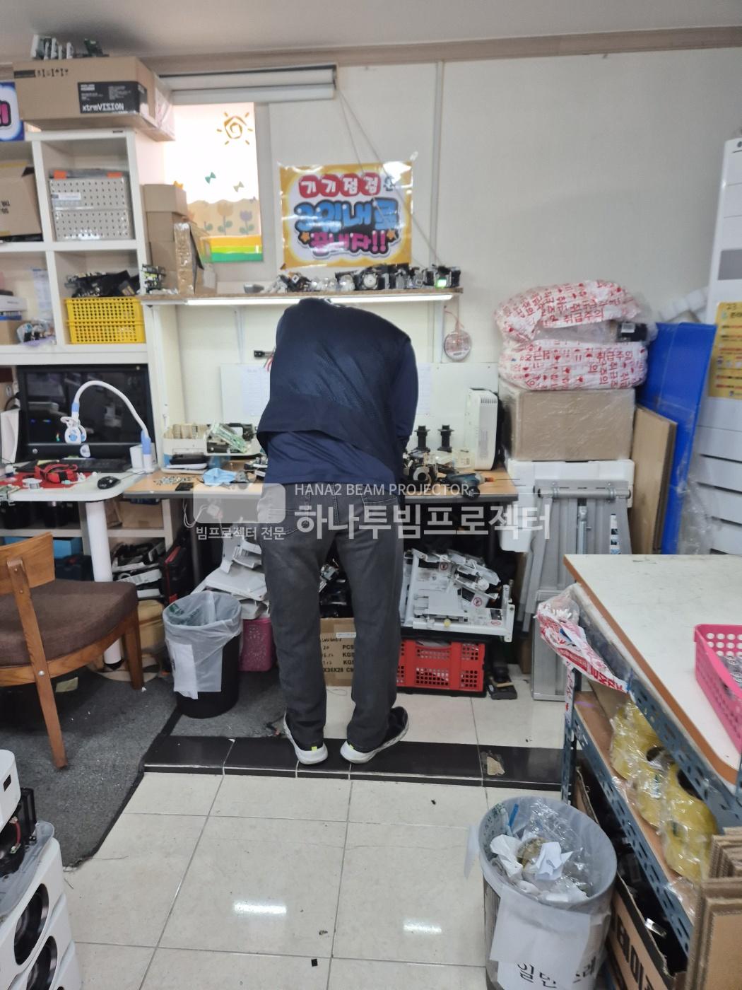 3730978545_SKyjkeJU_7b05ff9e0ebafad7e686a8f8967ceefeeece448c.jpg 이미지크게보기