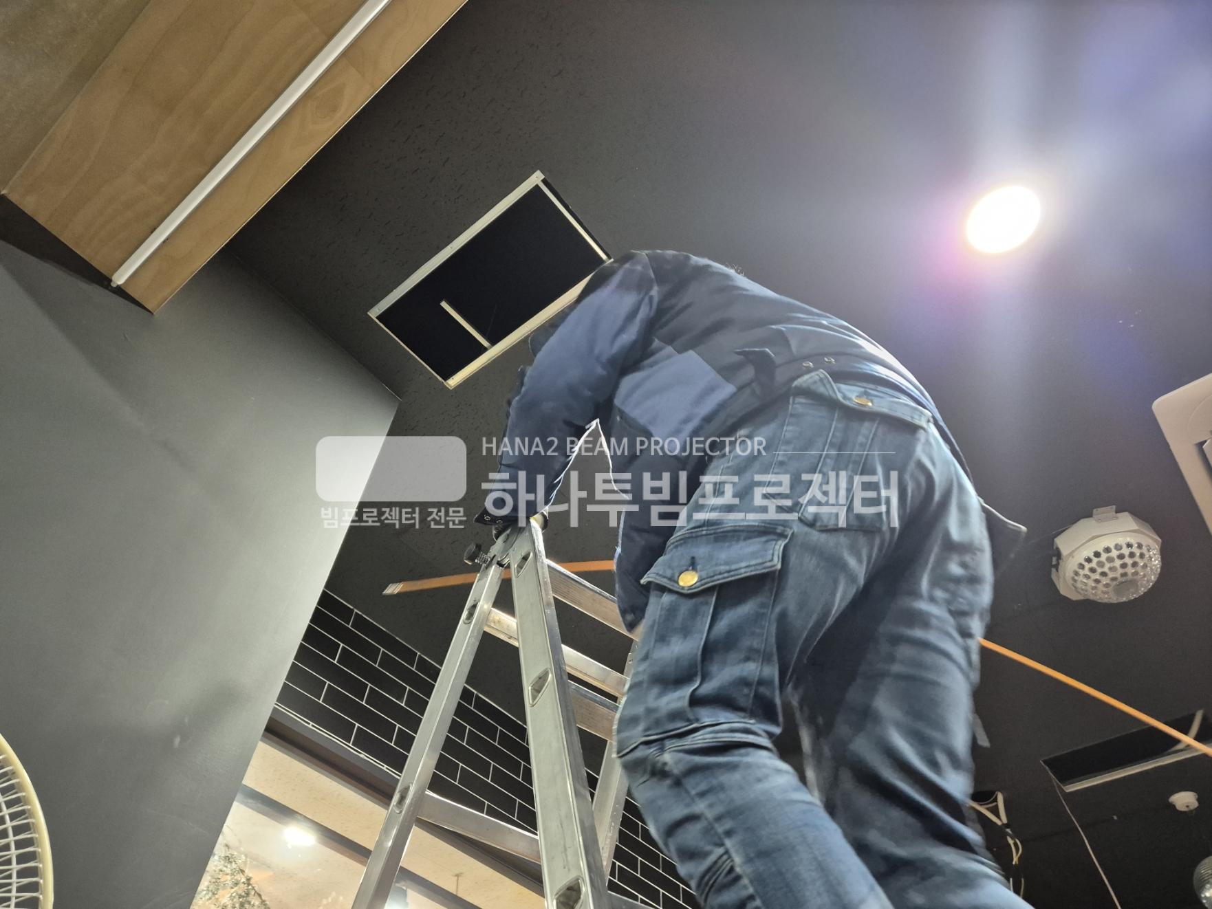 3730978545_TG59yDRO_da26e5621366aa913a963c2ad49c3740b18d7d5f.jpg 이미지크게보기