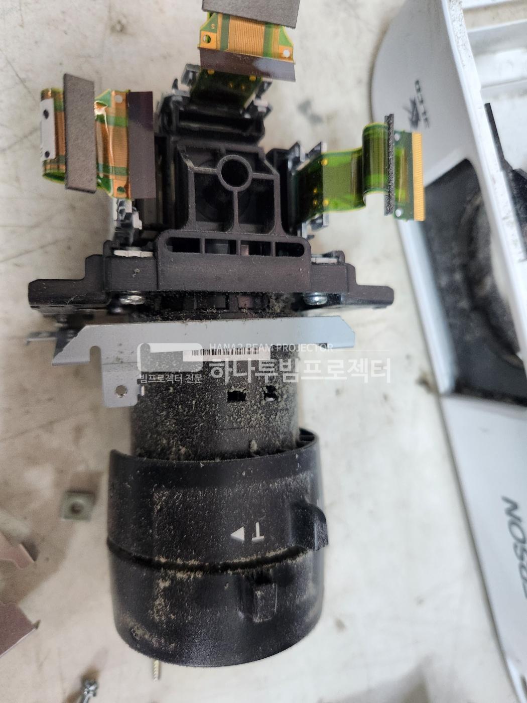 3730978545_UfihXVsA_7467c0b12171abaaae153f40de09f2ee7a544f95.jpg 이미지크게보기