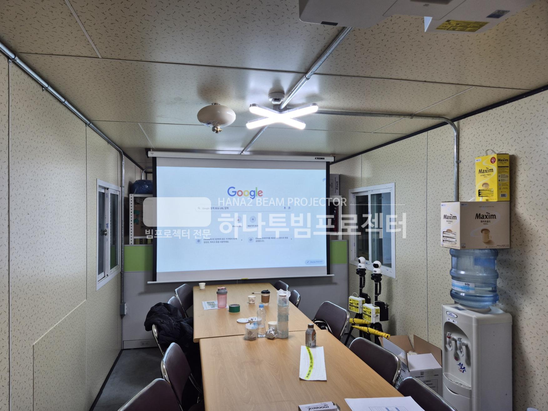 3730978545_VdLGMy0s_e959ea5b95bff38cad694f0774b1204c99f97a9c.jpg 이미지크게보기