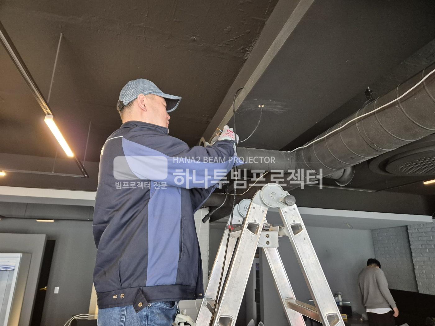 3730978545_WHBMD8GF_94dce47152b7dab5c3dedd1b20d73000bed77a54.jpg 이미지크게보기
