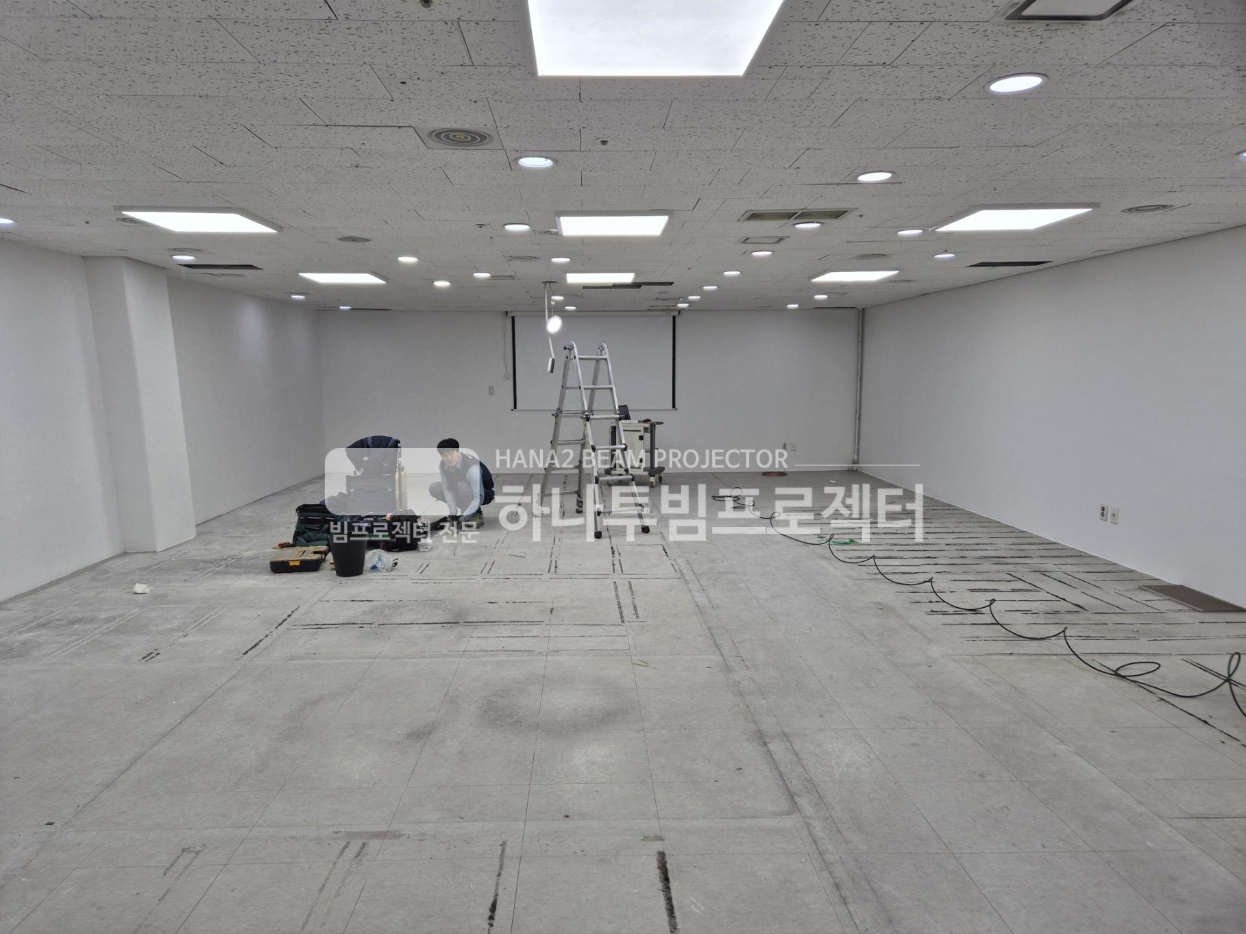 3730978545_XlhevKu8_b6d7056ee0cbe4d32409465d566fbd71c00cabf9.jpg 이미지크게보기