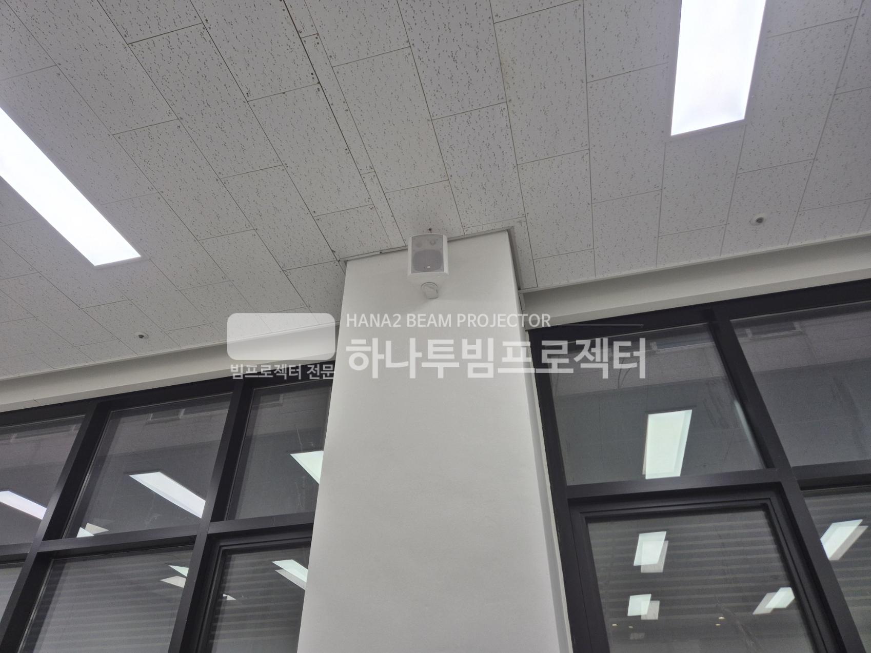 3730978545_Y9EvqbOR_5446d155068a103b64053074801560e0e8d3c05b.jpg 이미지크게보기
