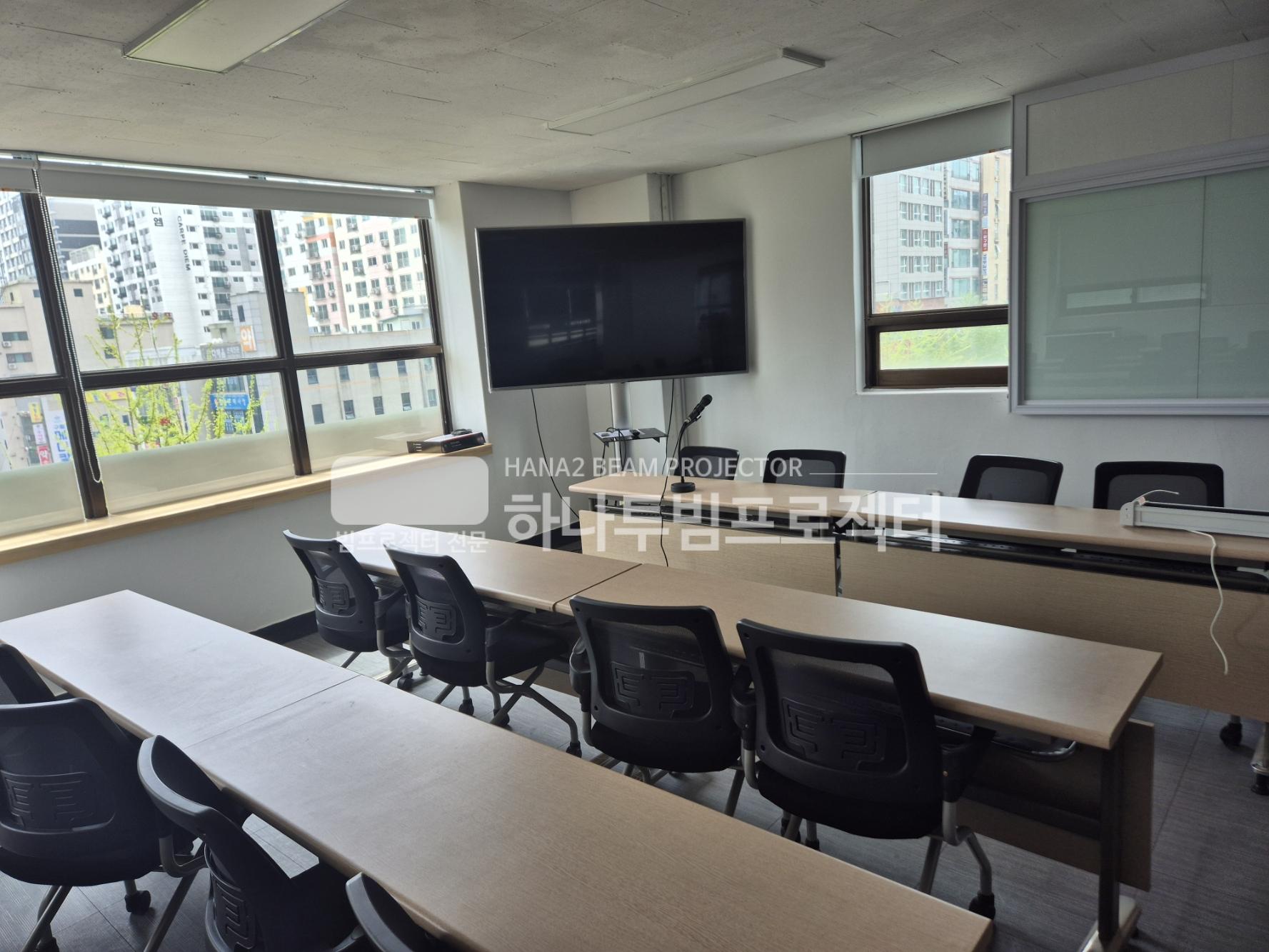 3730978545_buwvo6jJ_804153fac81ac0f720ff55a18a8589a1de5aba21.jpg 이미지크게보기