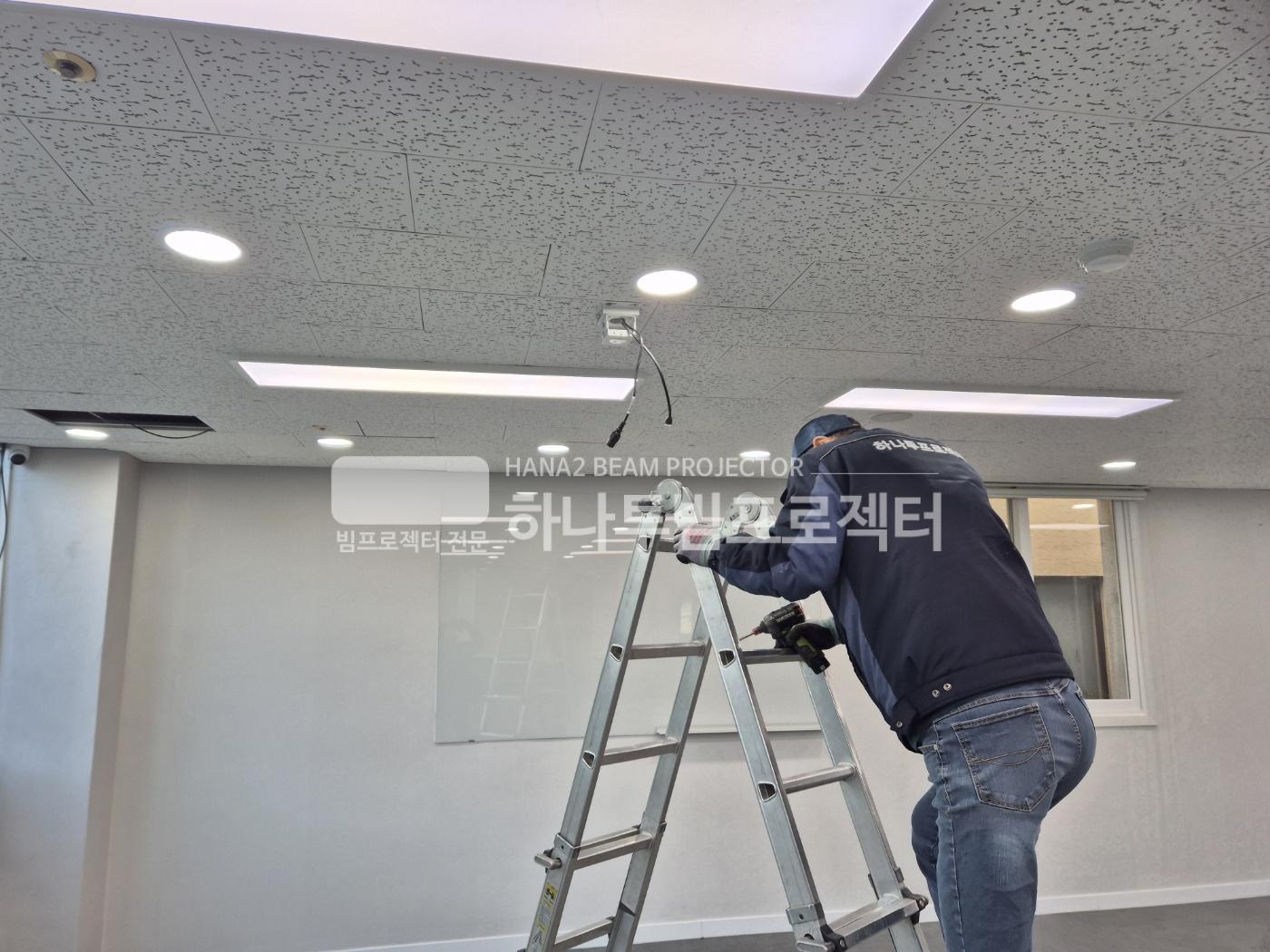 3730978545_dxmye6fG_e09f258b44a5ca417b64d8dfaa10fa78c853e705.jpg 이미지크게보기