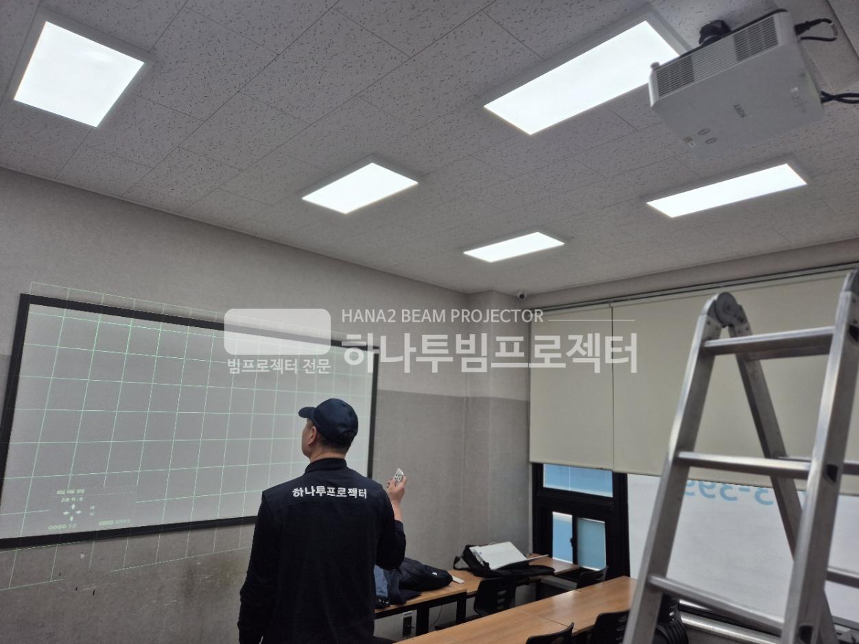 3730978545_i0hroSlD_2953c185c7ca913e0e5314d7d479dc811eb65470.jpg 이미지크게보기