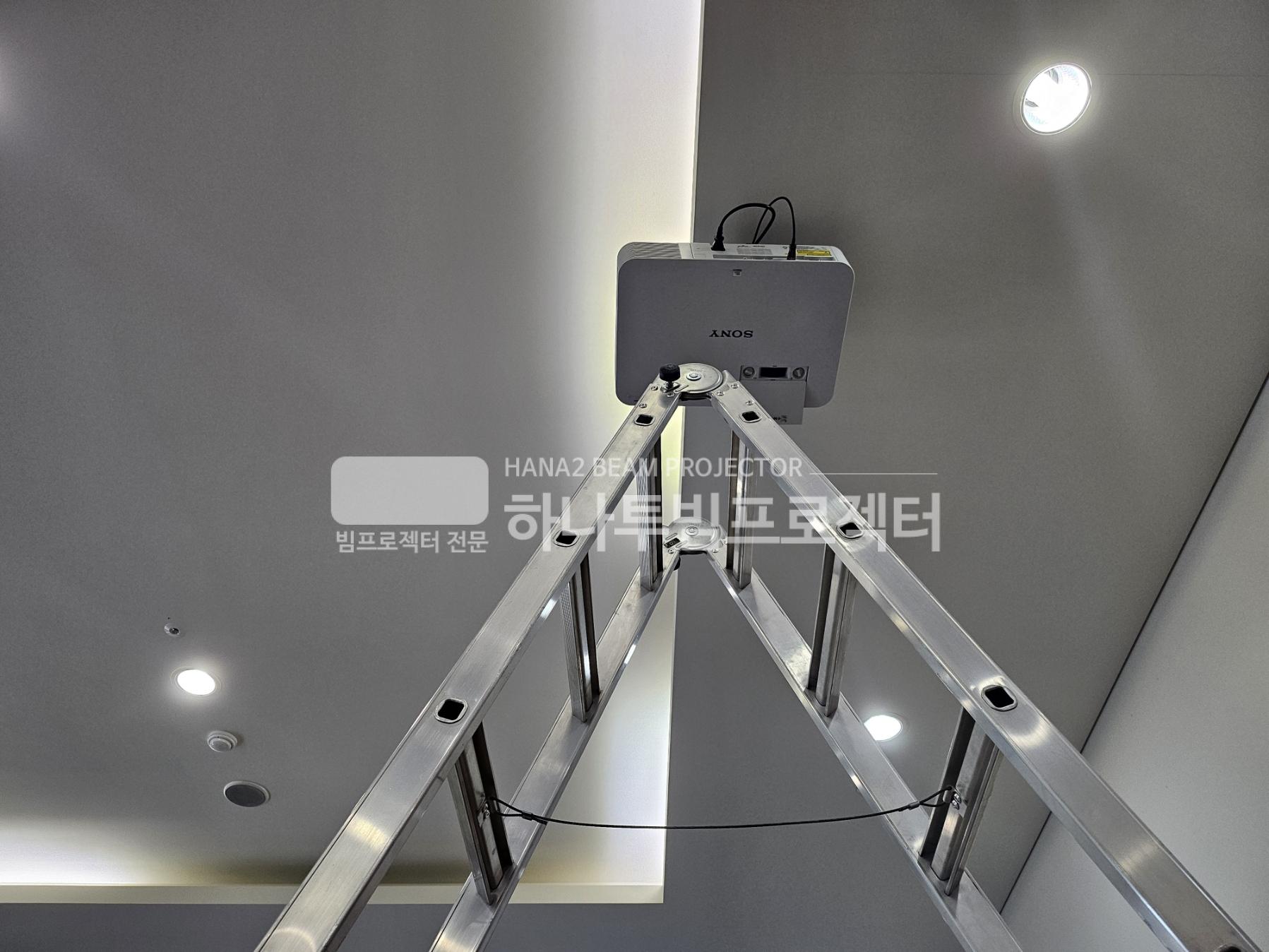 3730978545_k9Wax5Jy_29dfa3db8e32a8ecf3cdaad9aceb2eb38b8e4d30.jpg 이미지크게보기
