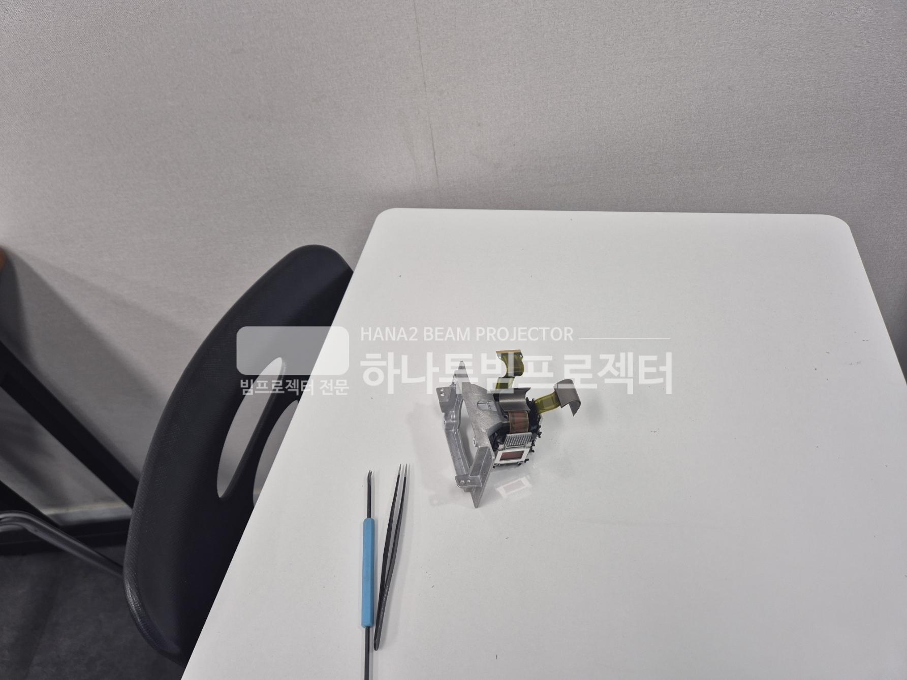3730978545_kzTWGnFy_84ed247e497eb9fca0bc431d701008898a483966.jpg 이미지크게보기