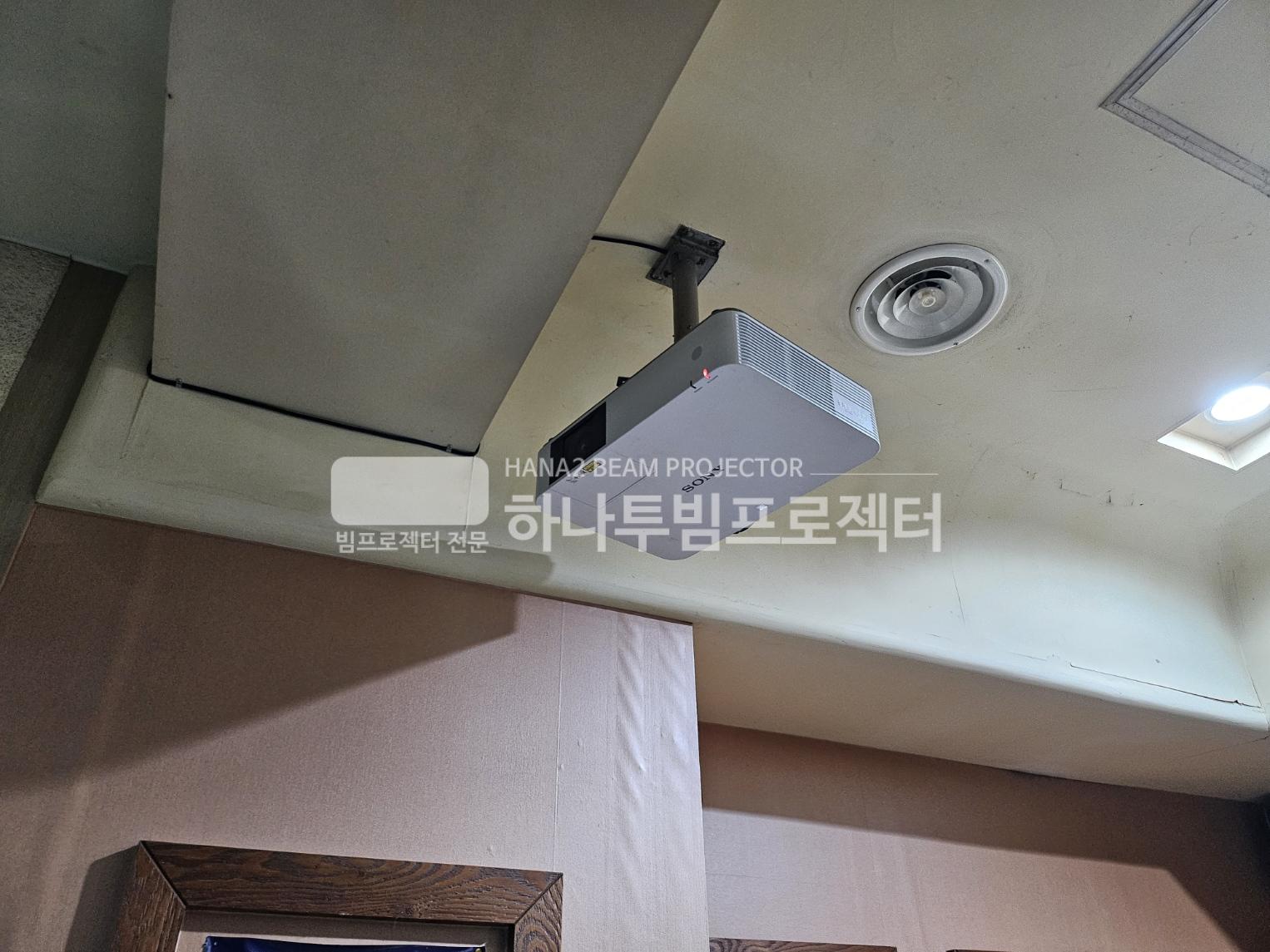 3730978545_lYTIMV6m_5b8d99e65fe8eae26c6780a8f626c0c116b5db48.jpg 이미지크게보기