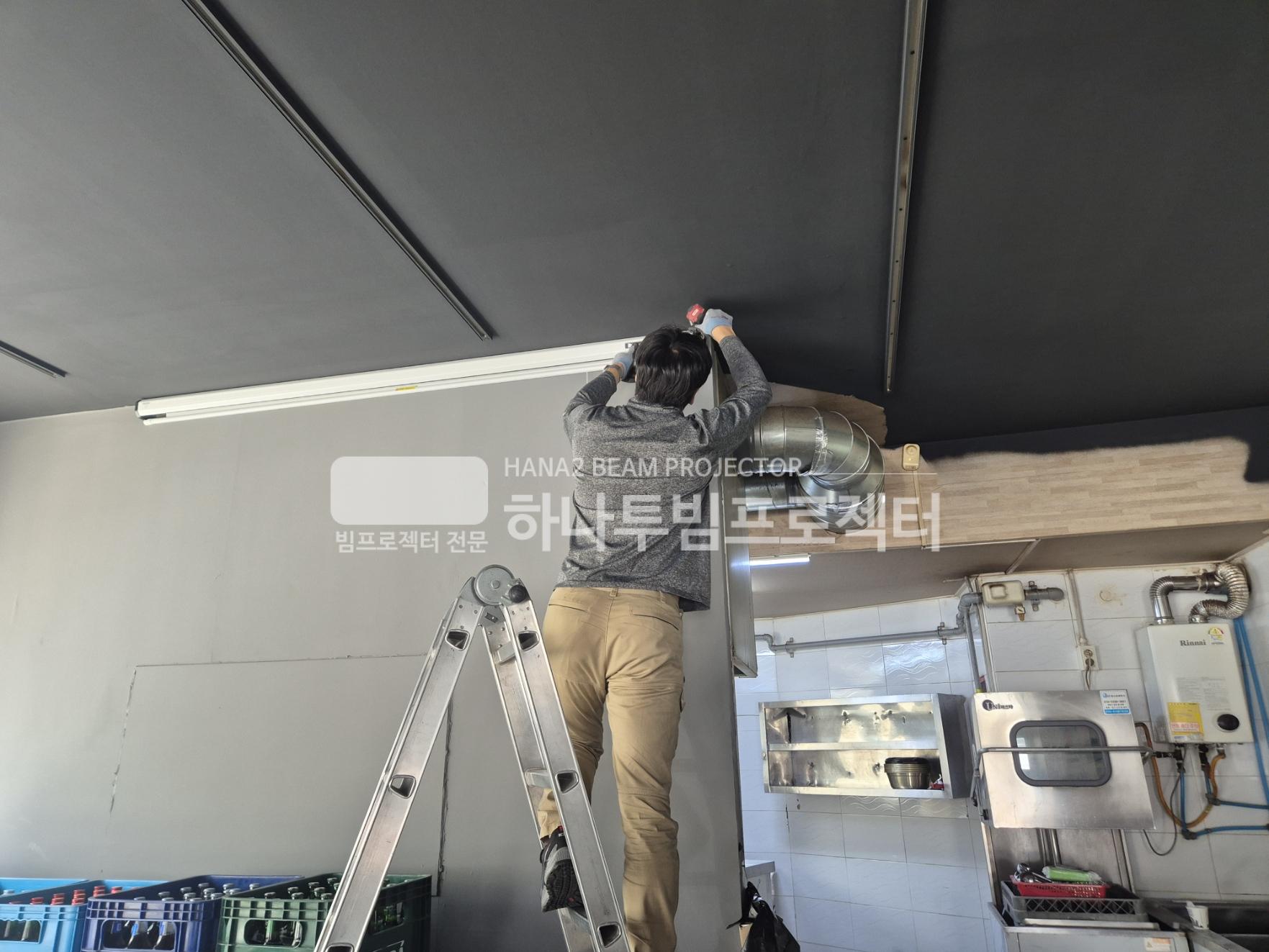 3730978545_mUrTnSGK_bf86fbc81c55b136b90300a5ccab2918c967a7ef.jpg 이미지크게보기
