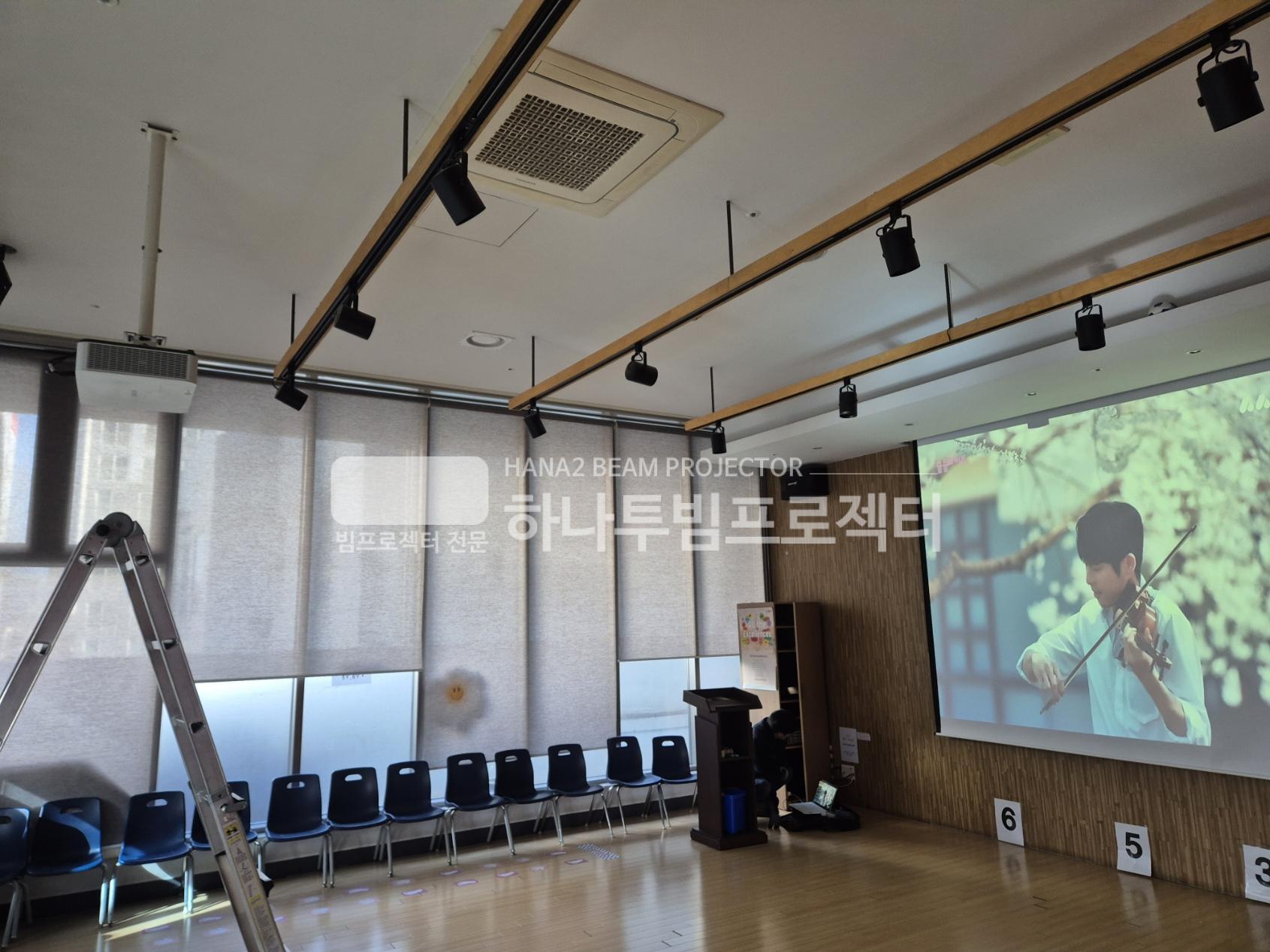 3730978545_nMrtKvU2_3a8870c082c54df1ec778808830e3f8c45ecd917.jpg 이미지크게보기