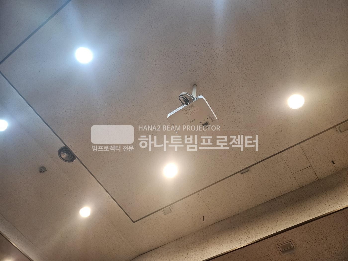 3730978545_nkdWCm9G_0b7203cfb02975af0a8de832529003c1dab8e326.jpg 이미지크게보기