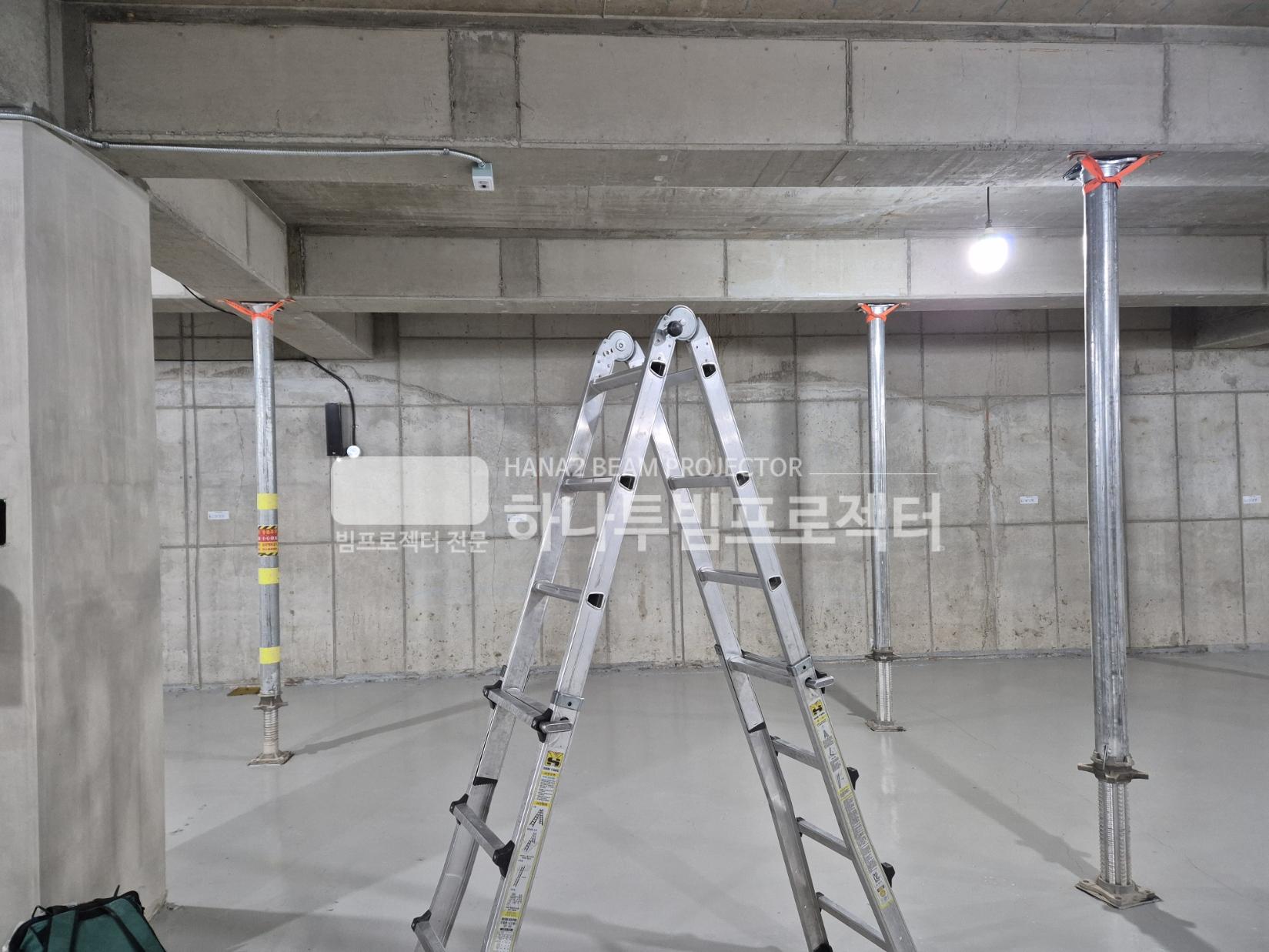 3730978545_oCgV8cLl_589f69d3fadbeb7738fa595d2553584d5e2327a4.jpg 이미지크게보기