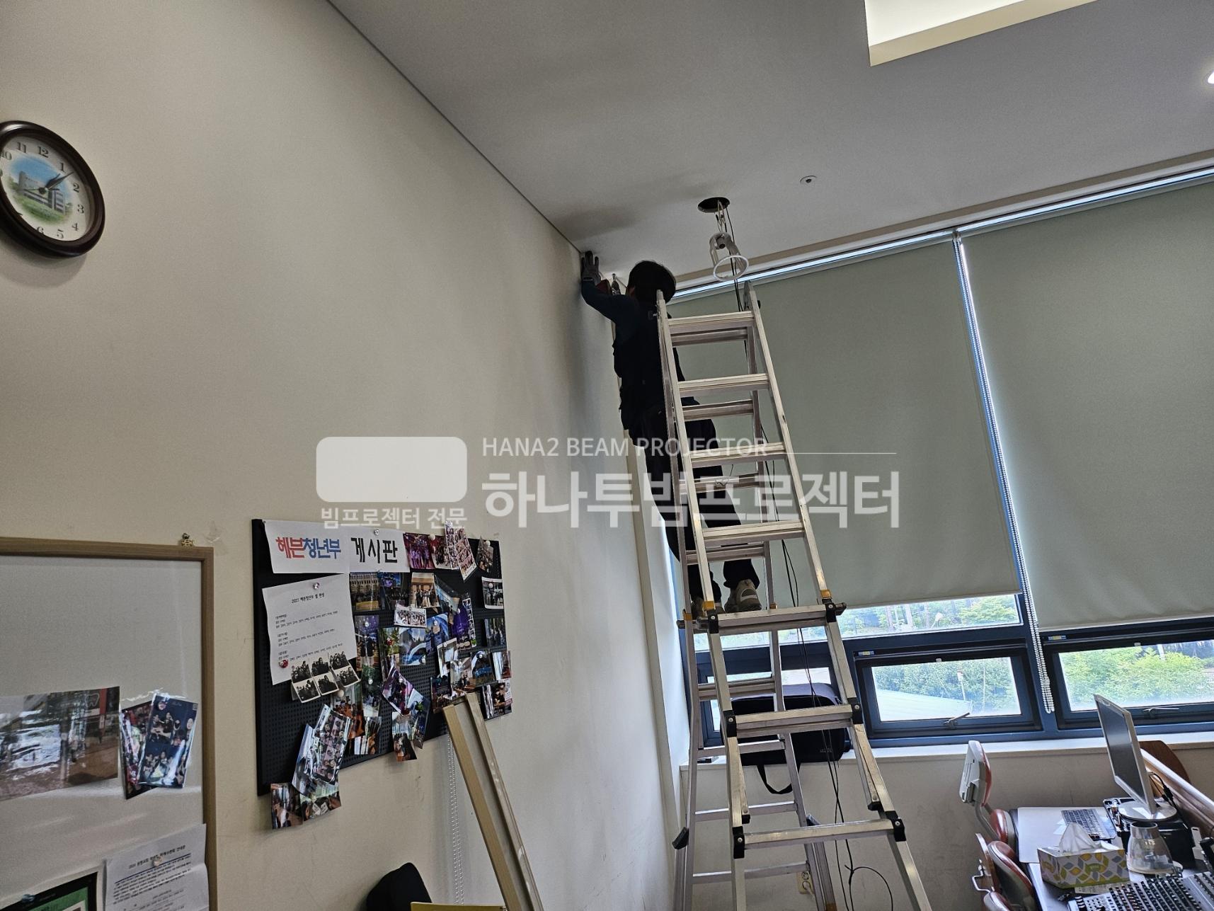 3730978545_oUZIuswC_5bdef6bfc6100aa1d84fbdb33ba55991c5e58498.jpg 이미지크게보기