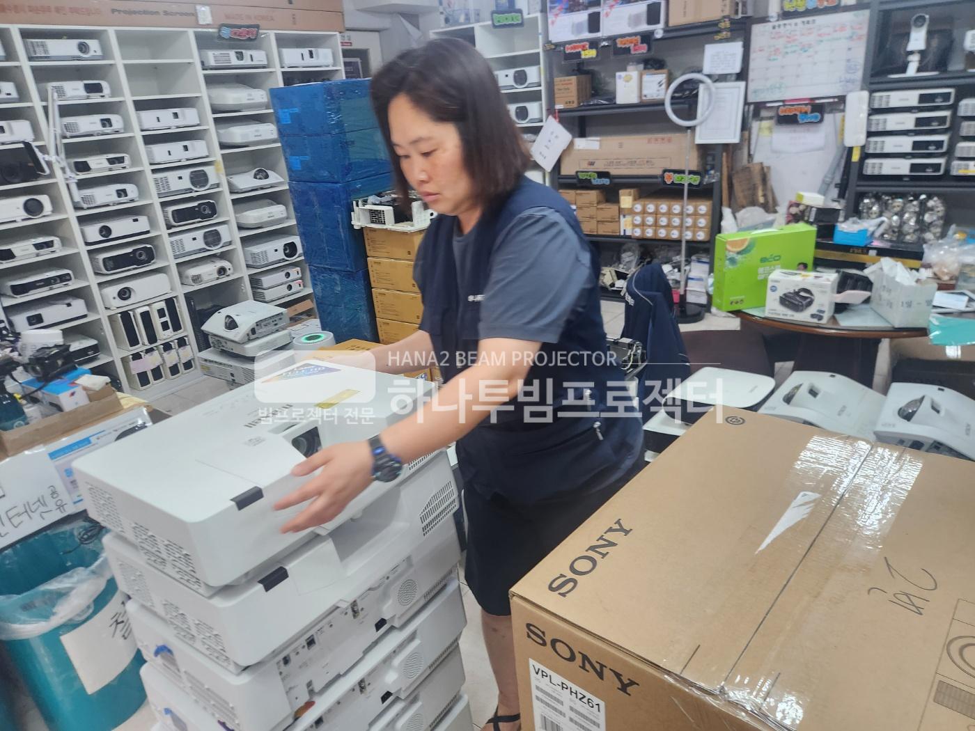 3730978545_pNCEuvaf_11c91546c159e3703648fc15d97473e89dad5ede.jpg 이미지크게보기