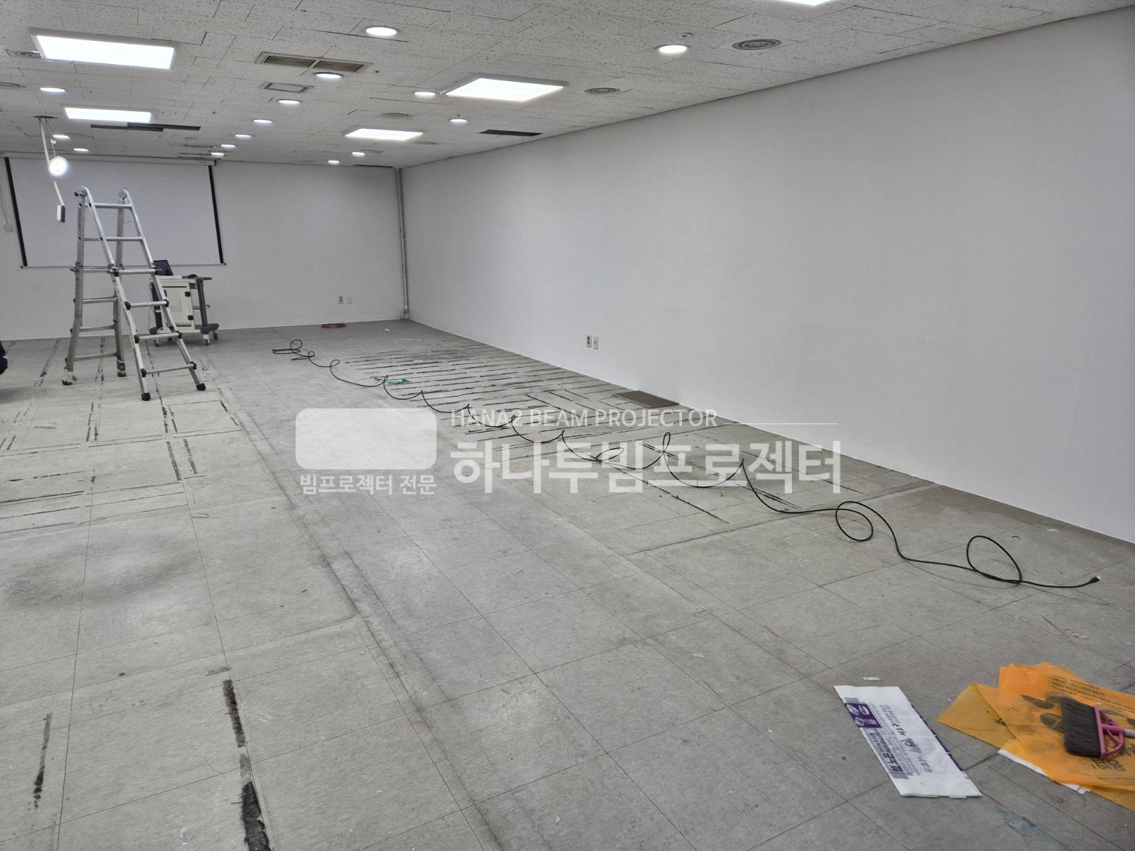 3730978545_rIUOemN4_ea8b6845e7d87b731769602641dcdc5d33a67944.jpg 이미지크게보기