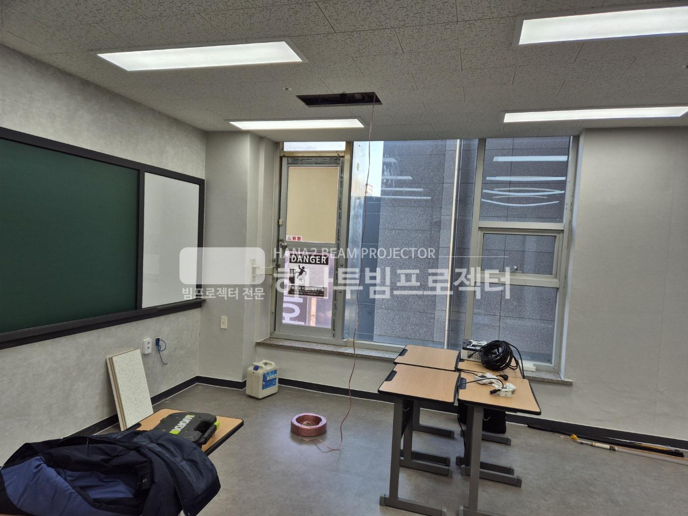 3730978545_rblfq36G_a369a82d838919b5432789086cb125ad672b3d50.jpg 이미지크게보기