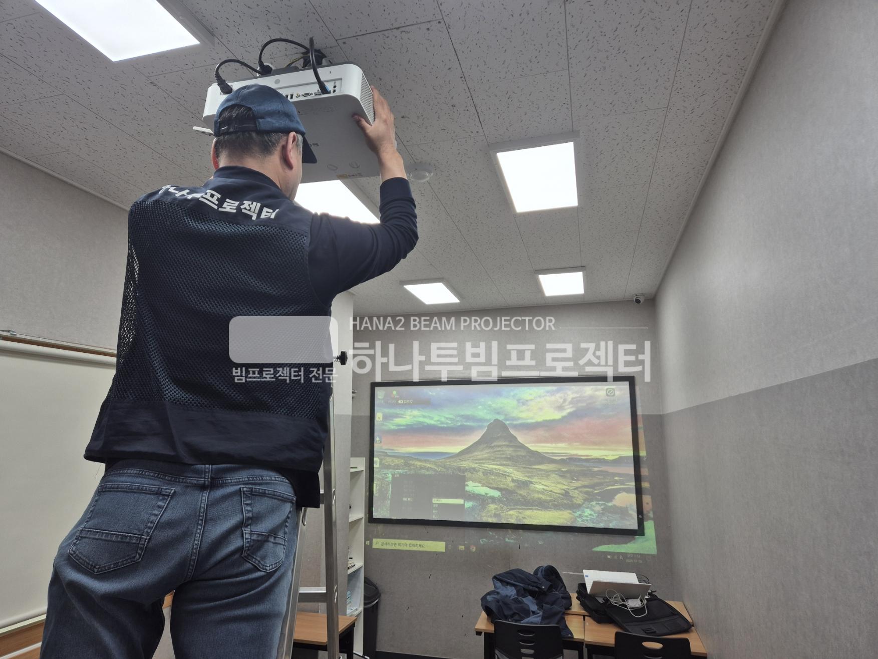 3730978545_t3zbRuaH_5d693648af52c278348f95a73bb08fbd1c9b8ba9.jpg 이미지크게보기