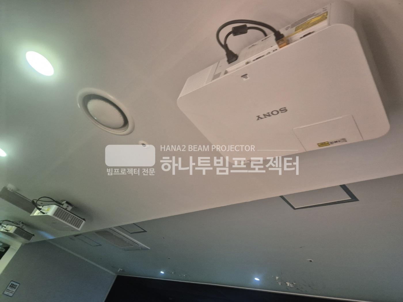 3730978545_tFVSbdJA_09df7d8ea191a4f80105938e409cc9ed9a4fcb86.jpg 이미지크게보기