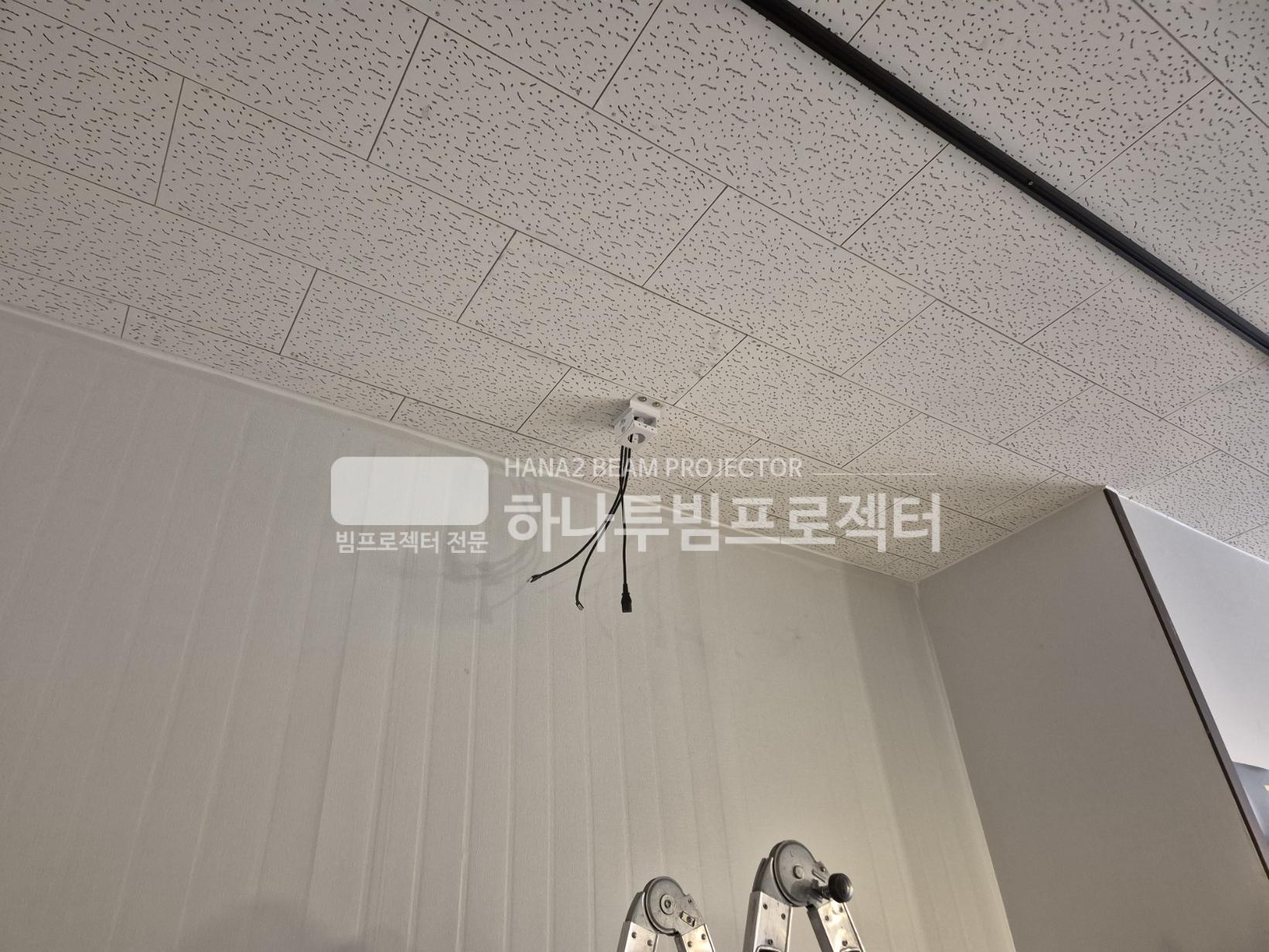 3730978545_uMnzTt0S_a65ecad56408e8accb96aef4602bc85b1e15e699.jpg 이미지크게보기