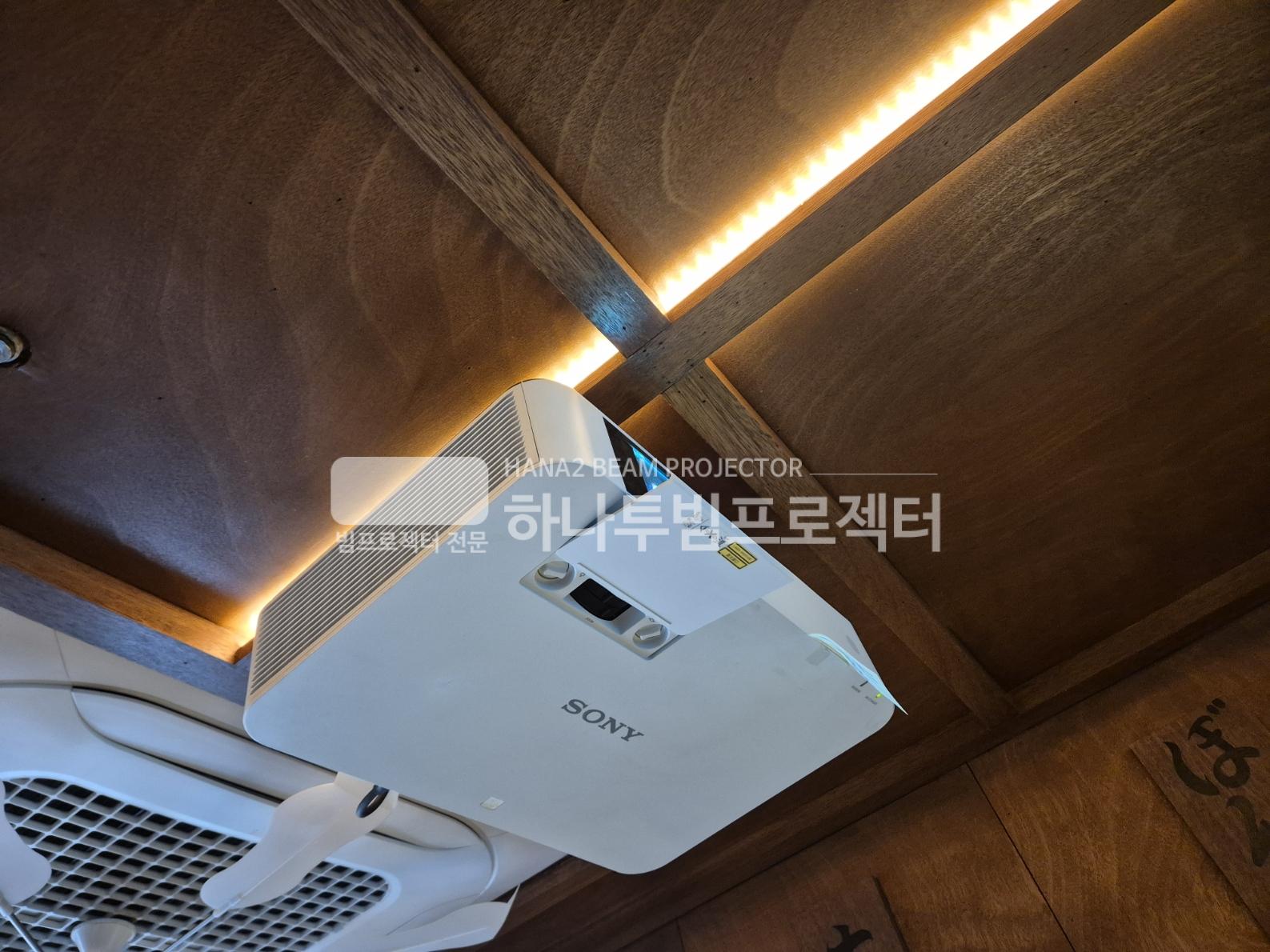 3730978545_v9nFYrEh_2d94e2595d5e13cf830d47664167ca9e1869a8aa.jpg 이미지크게보기