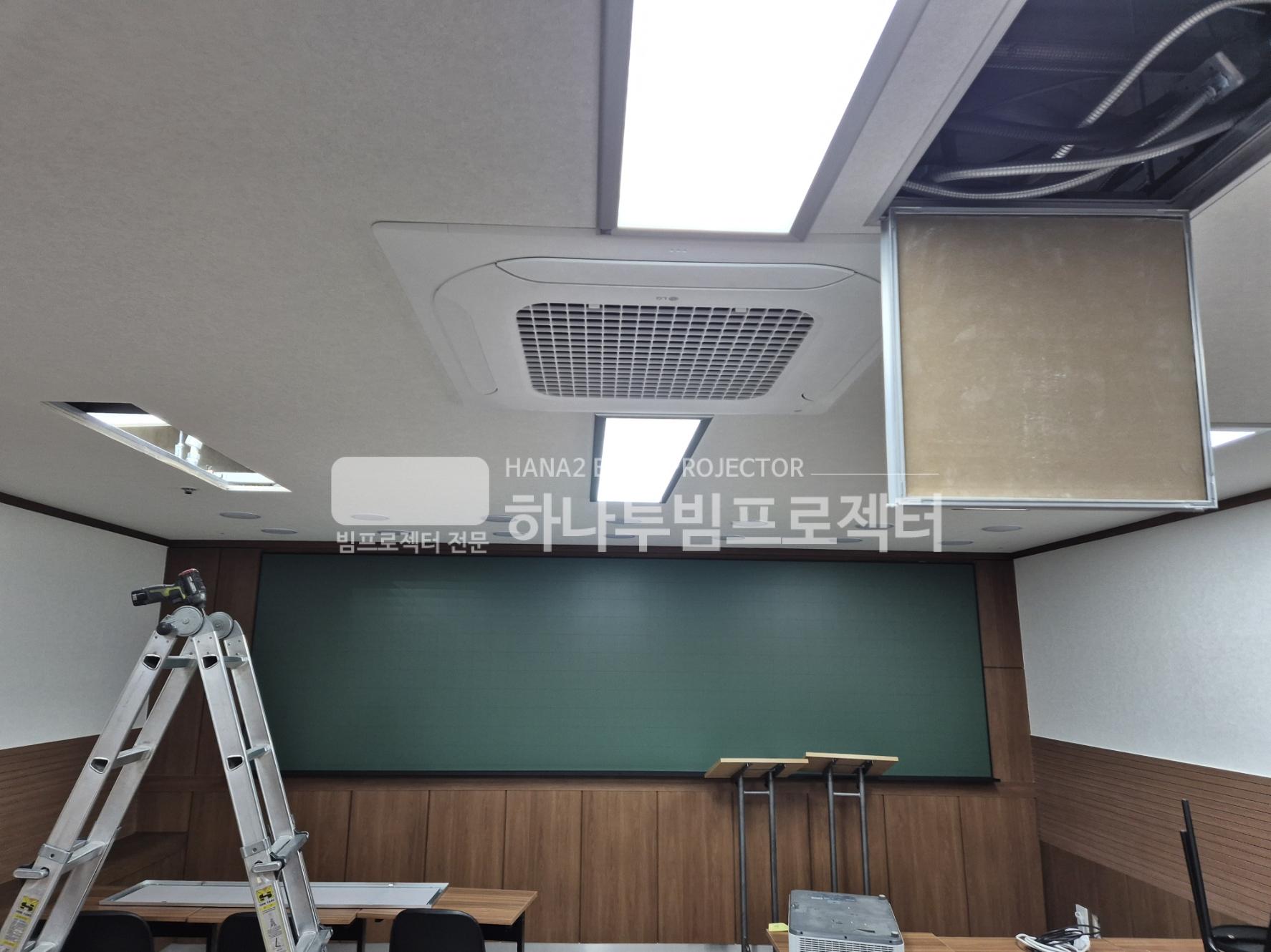 3730978545_wLaR0WEV_1a46d3ae31dc2554997dc592bfcbeb0e3c97fc08.jpg 이미지크게보기