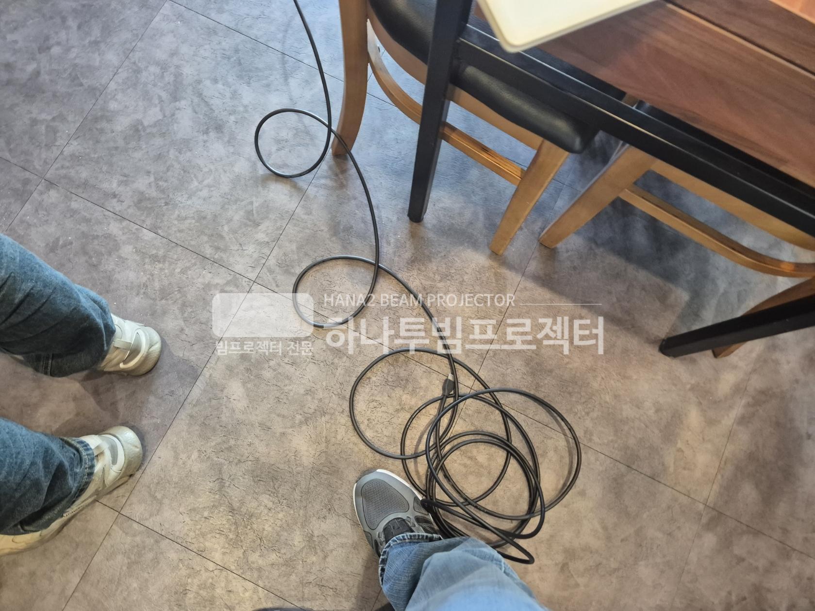 3730978545_wLtmXjxP_f367b6cdb36f5b27d4be6dea92ce002caf450404.jpg 이미지크게보기