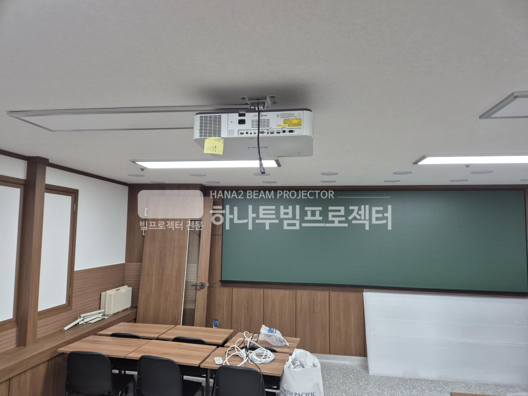 3730978545_wbO08uHr_14bbb5b979ebc61a6e9c7890526755dfa345b37e.jpg 이미지크게보기